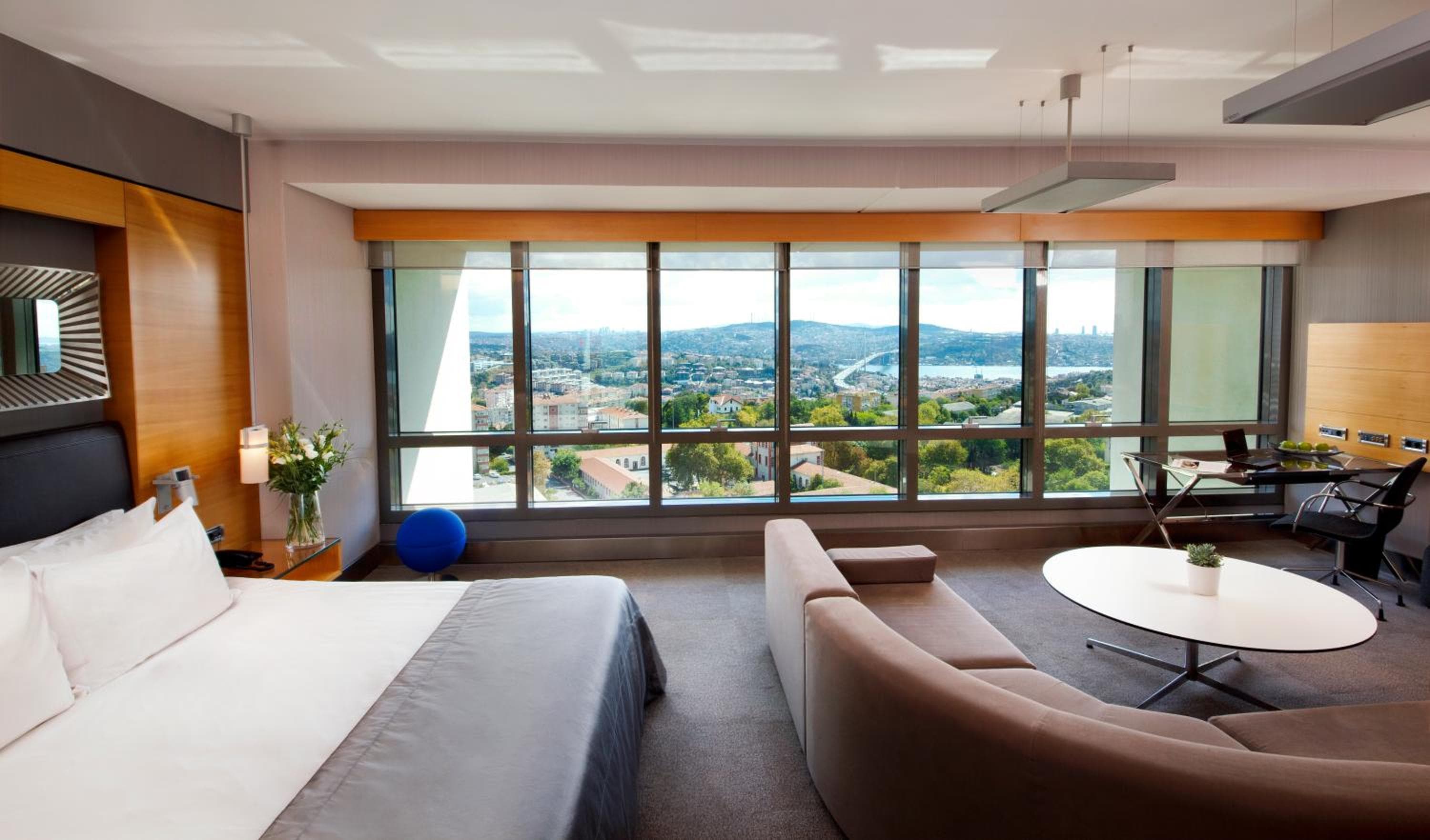 Point Hotel Barbaros — 23