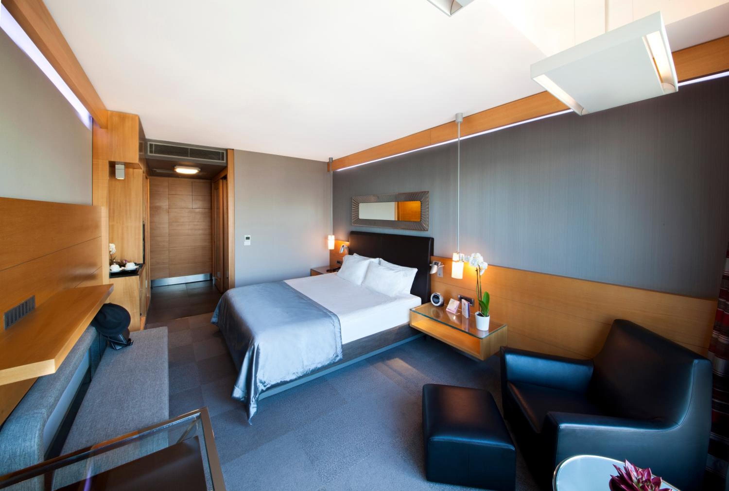 Point Hotel Barbaros — 2