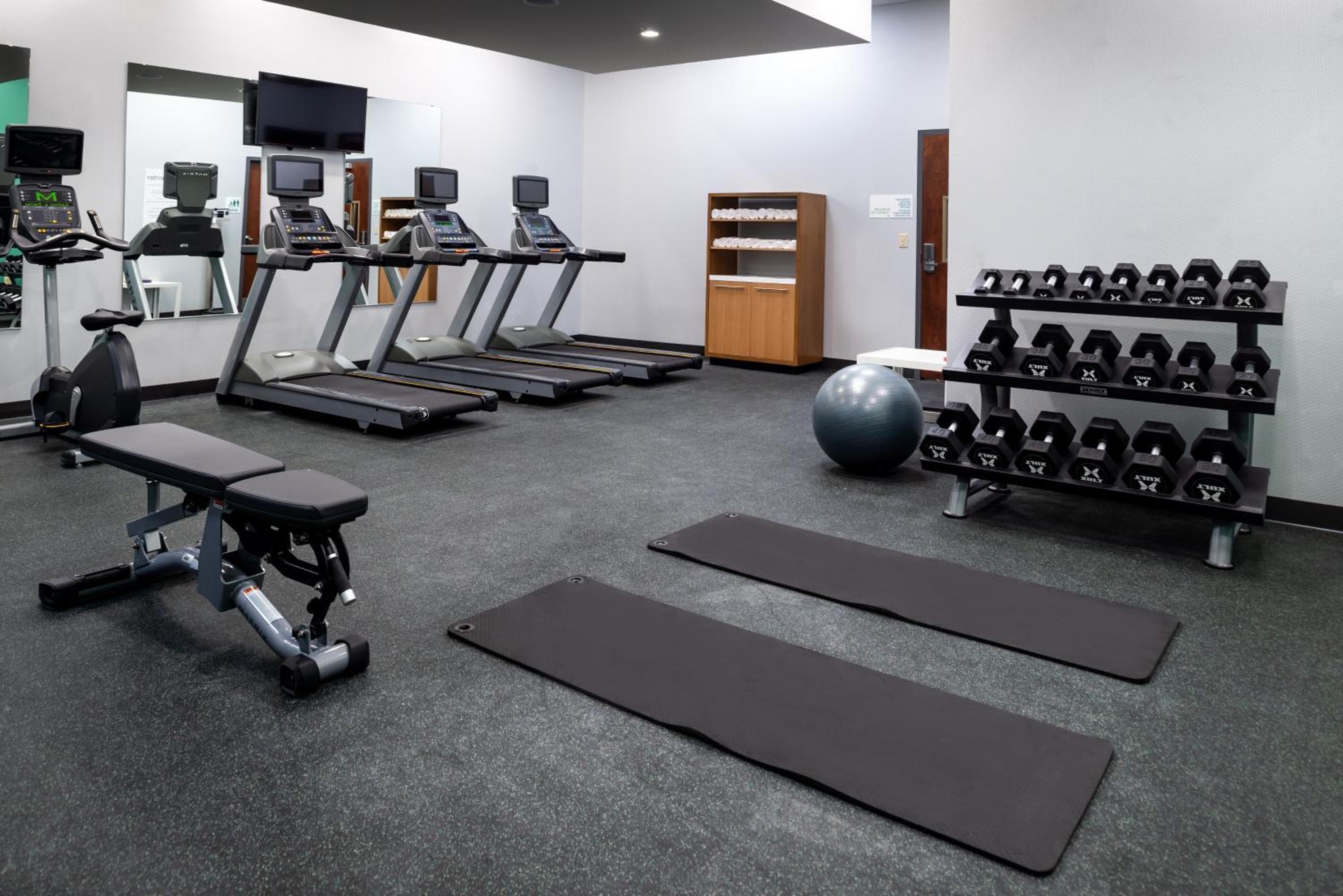 Holiday Inn & Suites Orlando-International Dr S, an IHG Hotel — 19