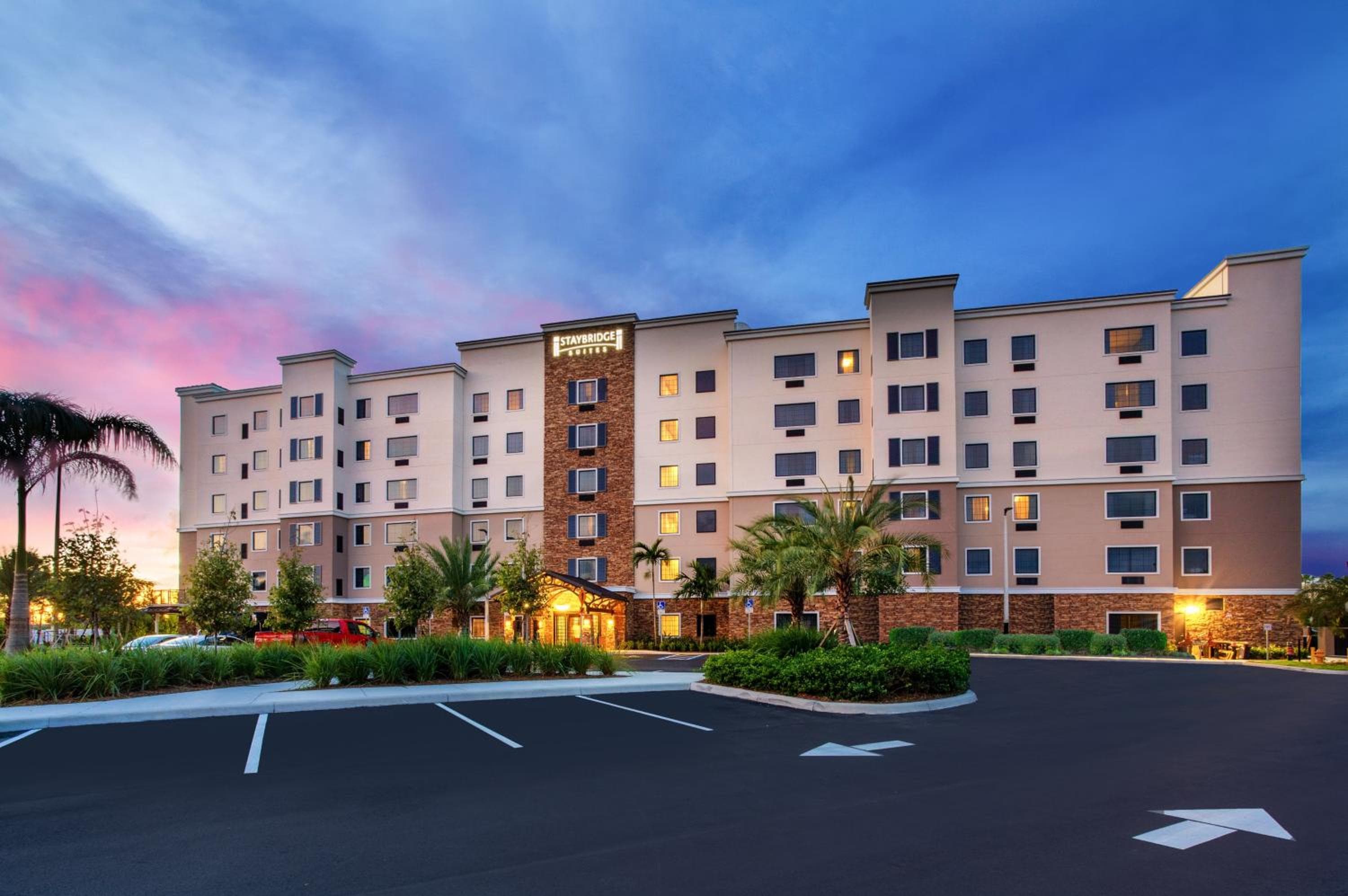 Staybridge Suites - Fort Lauderdale Airport - West by IHG — 1