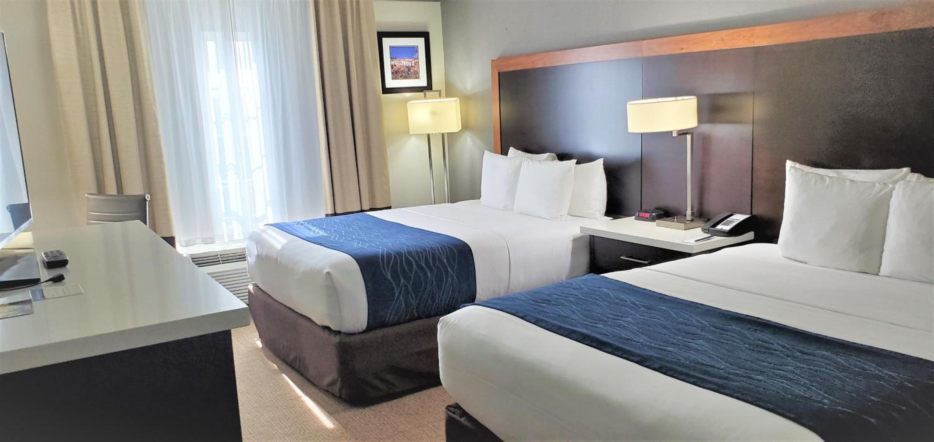 Comfort Inn & Suites cerca de Universal - North Hollywood - Burbank — 24