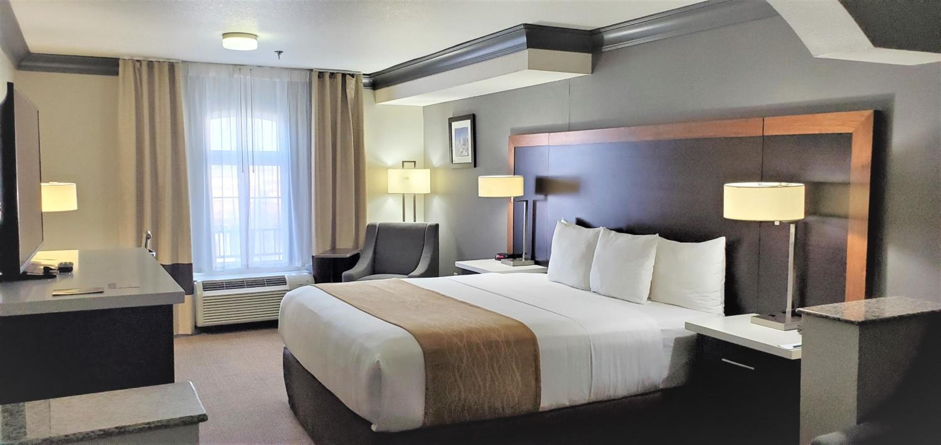 Comfort Inn & Suites cerca de Universal - North Hollywood - Burbank — 15