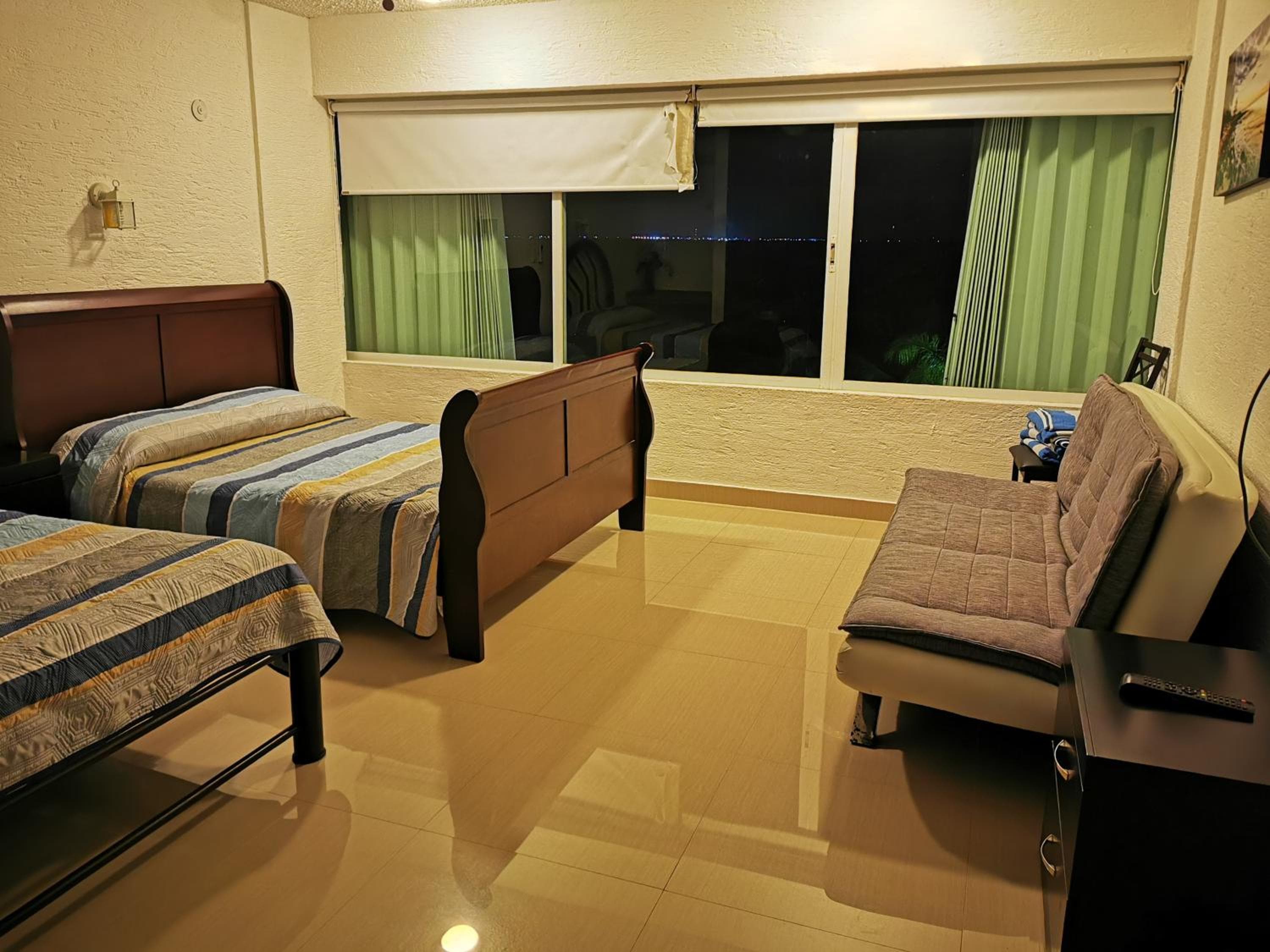 Suites Brisas Cancun — 19