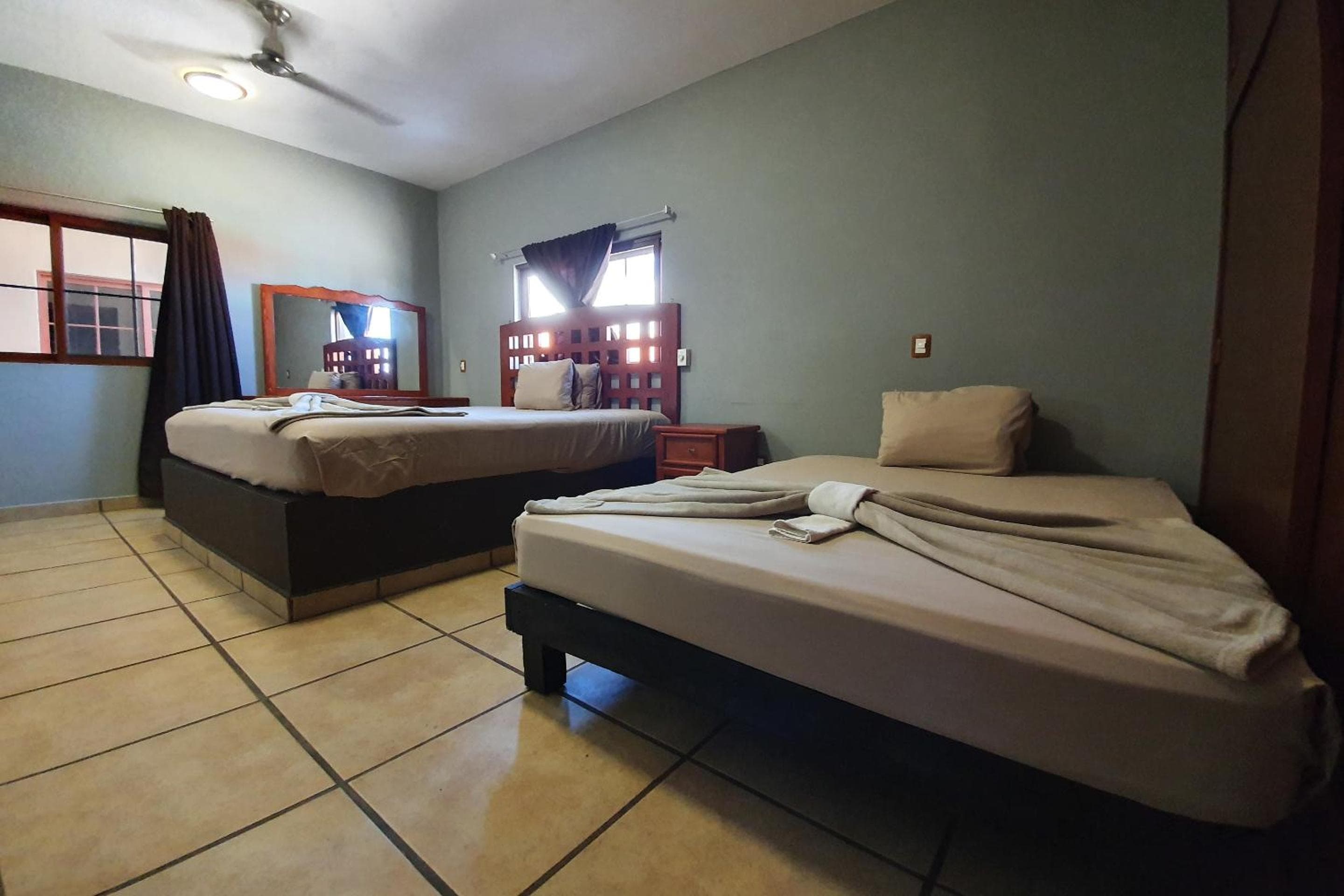 Hotel Colonos Los Cabos — 24