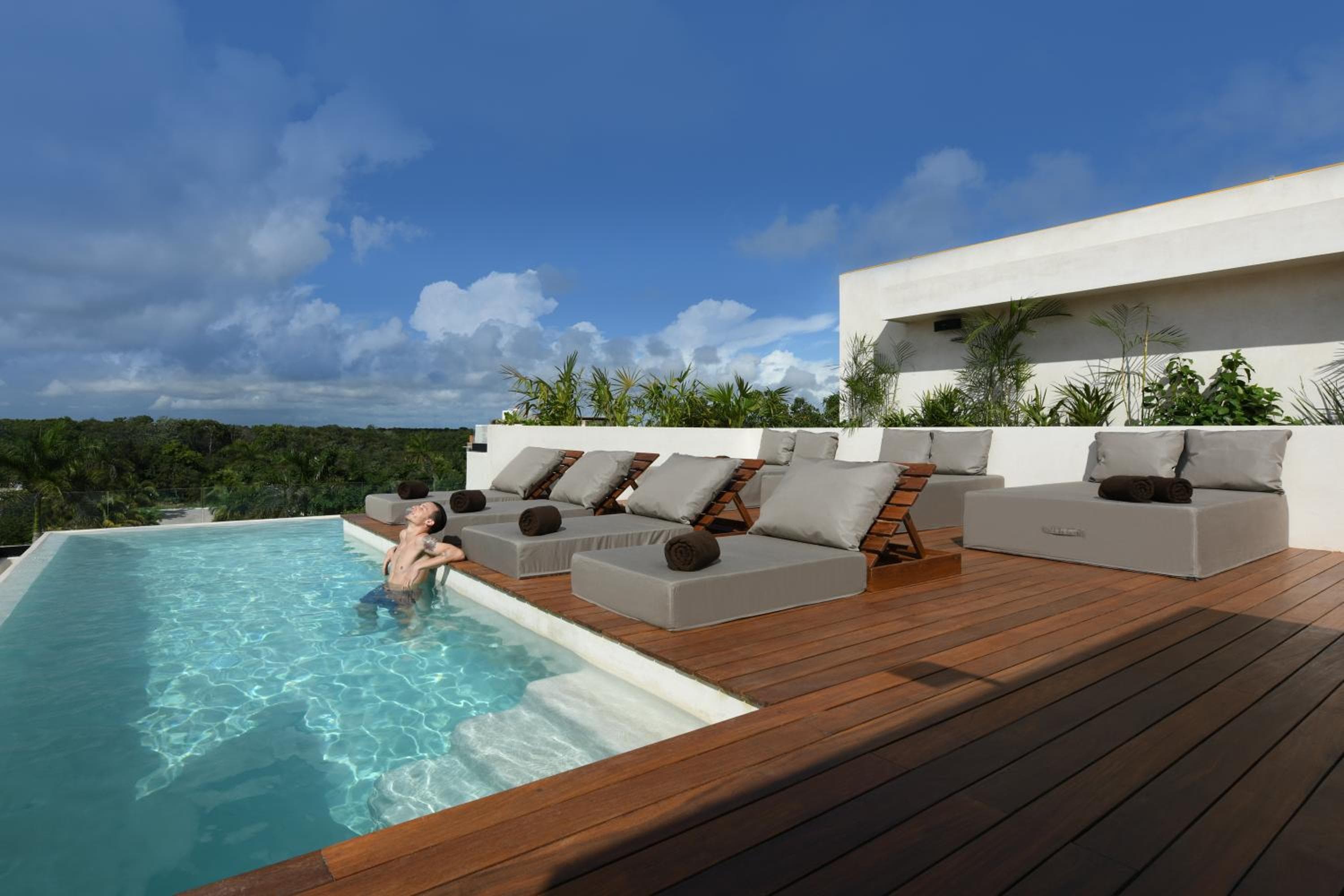 Casa Agape Hotel Tulum y restaurante vegano con acceso al club de playa — 23