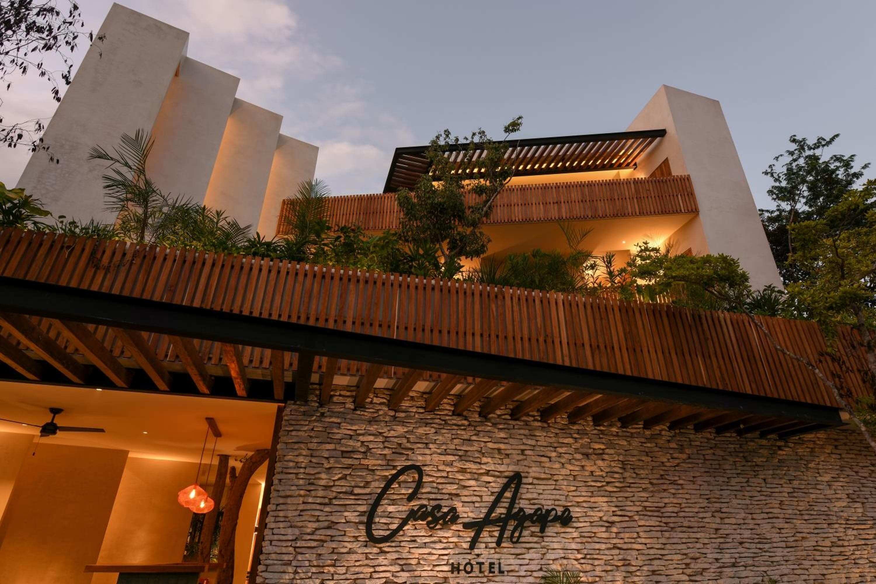 Casa Agape Hotel Tulum y restaurante vegano con acceso al club de playa — 2
