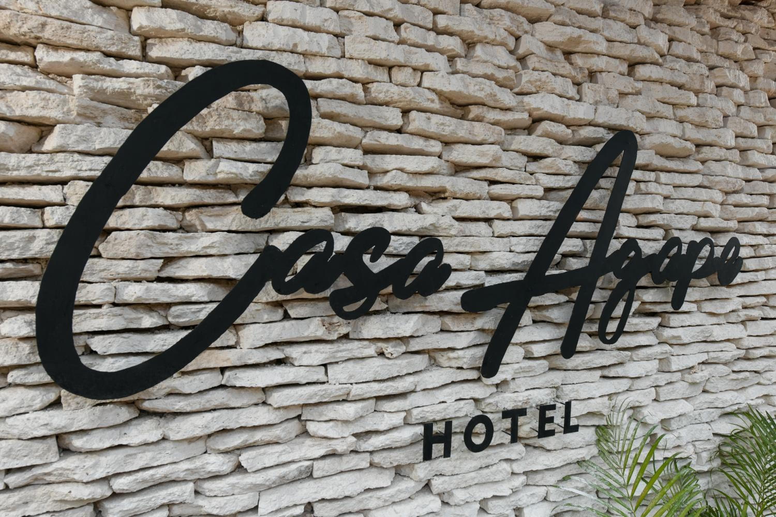 Casa Agape Boutique Hotel Rooftop Pool & Beach club access — 8