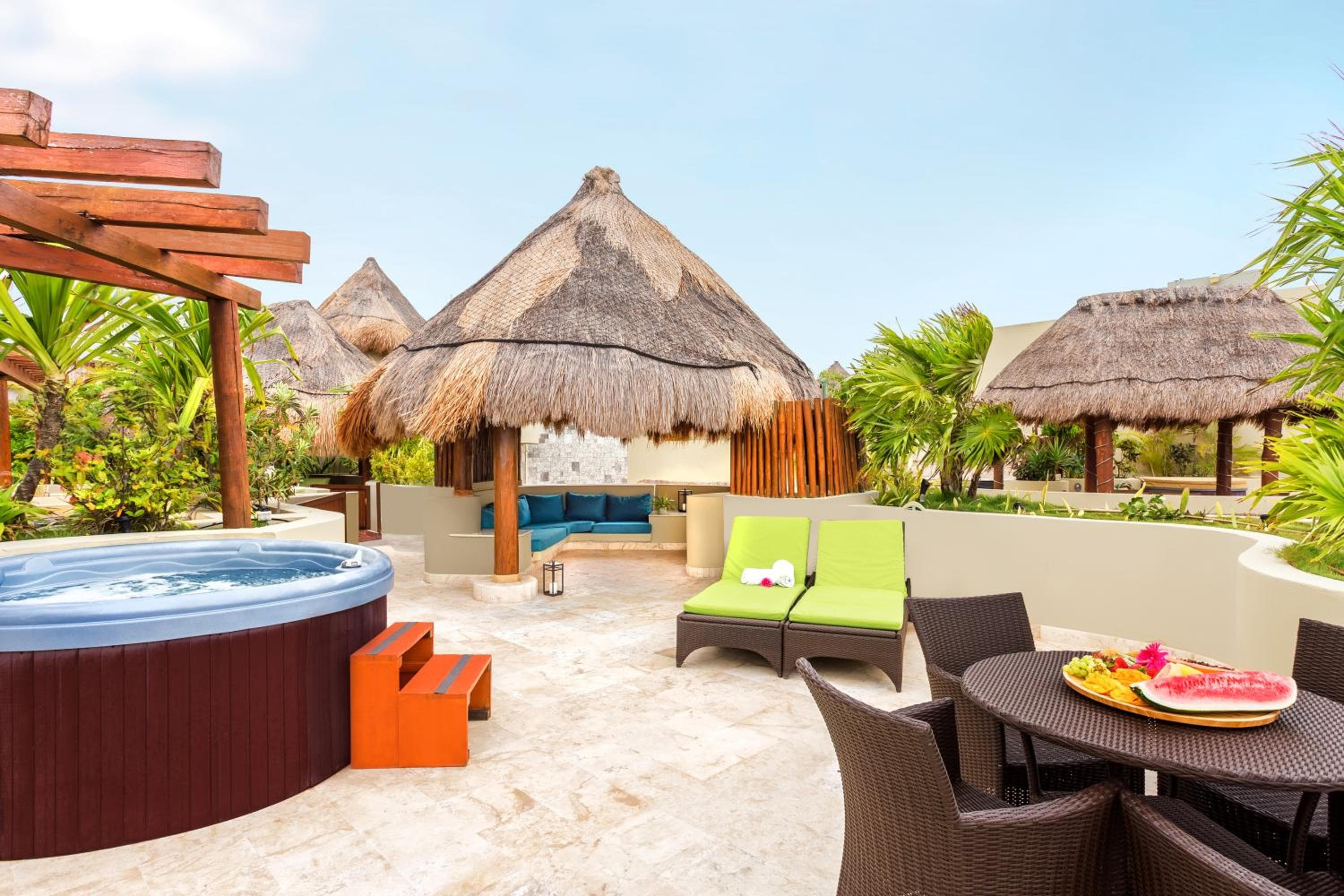 Maya Villa Condo Hotel und Beachclub — 21