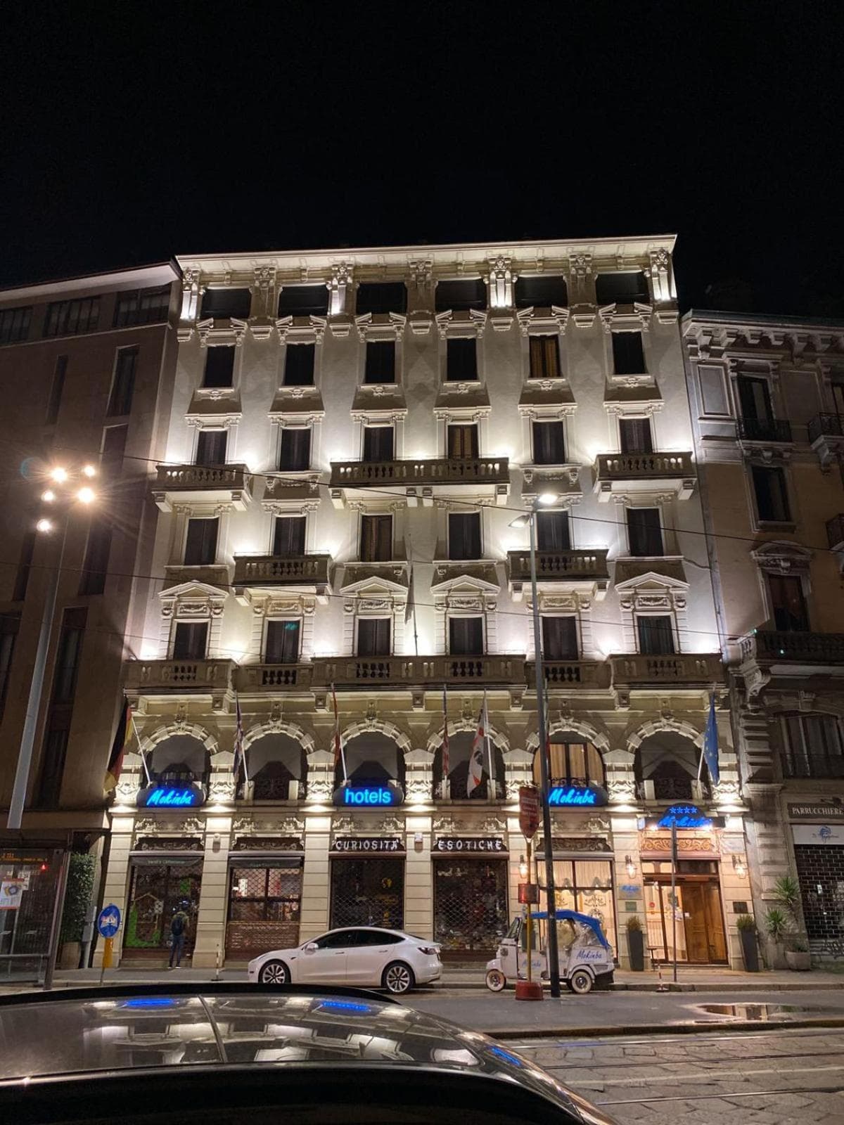 Mokinba Hotel King — 28