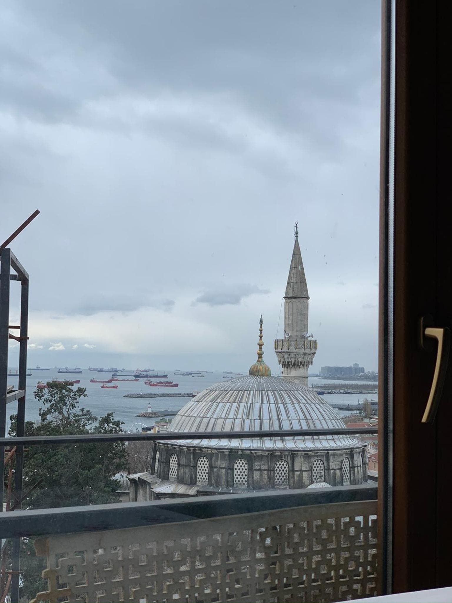 C'è l'Hotel Istanbul — 17