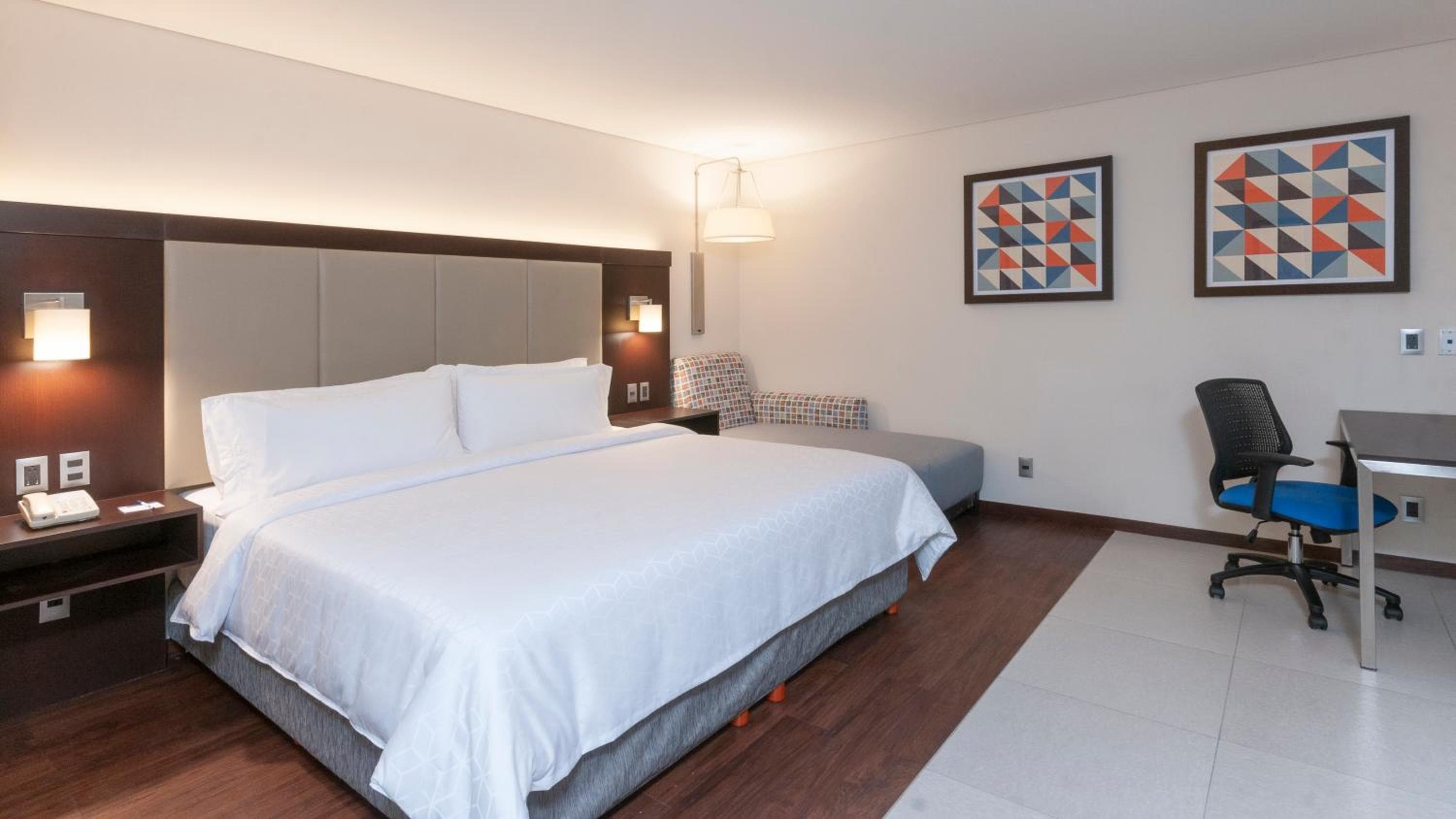 Holiday Inn Express - Mexico Basilica by IHG — 23