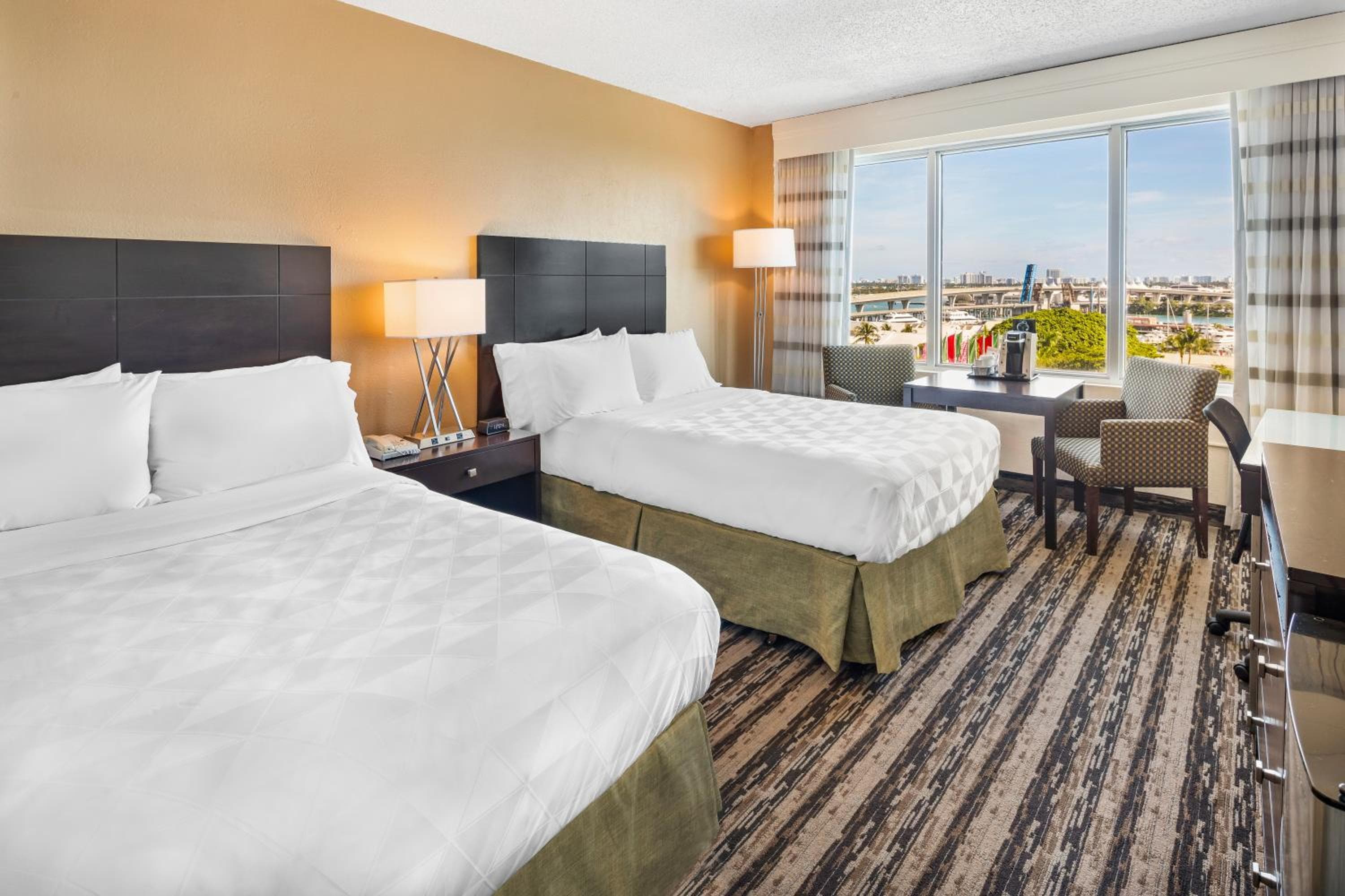 Holiday Inn Hotel Port of Miami-Downtown by IHG — 22