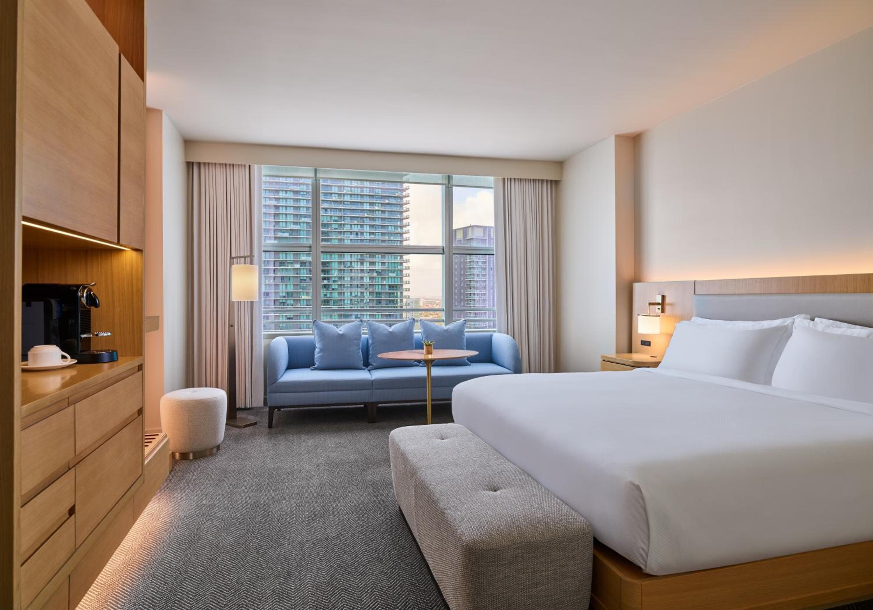 Hotel AKA Brickell — 9