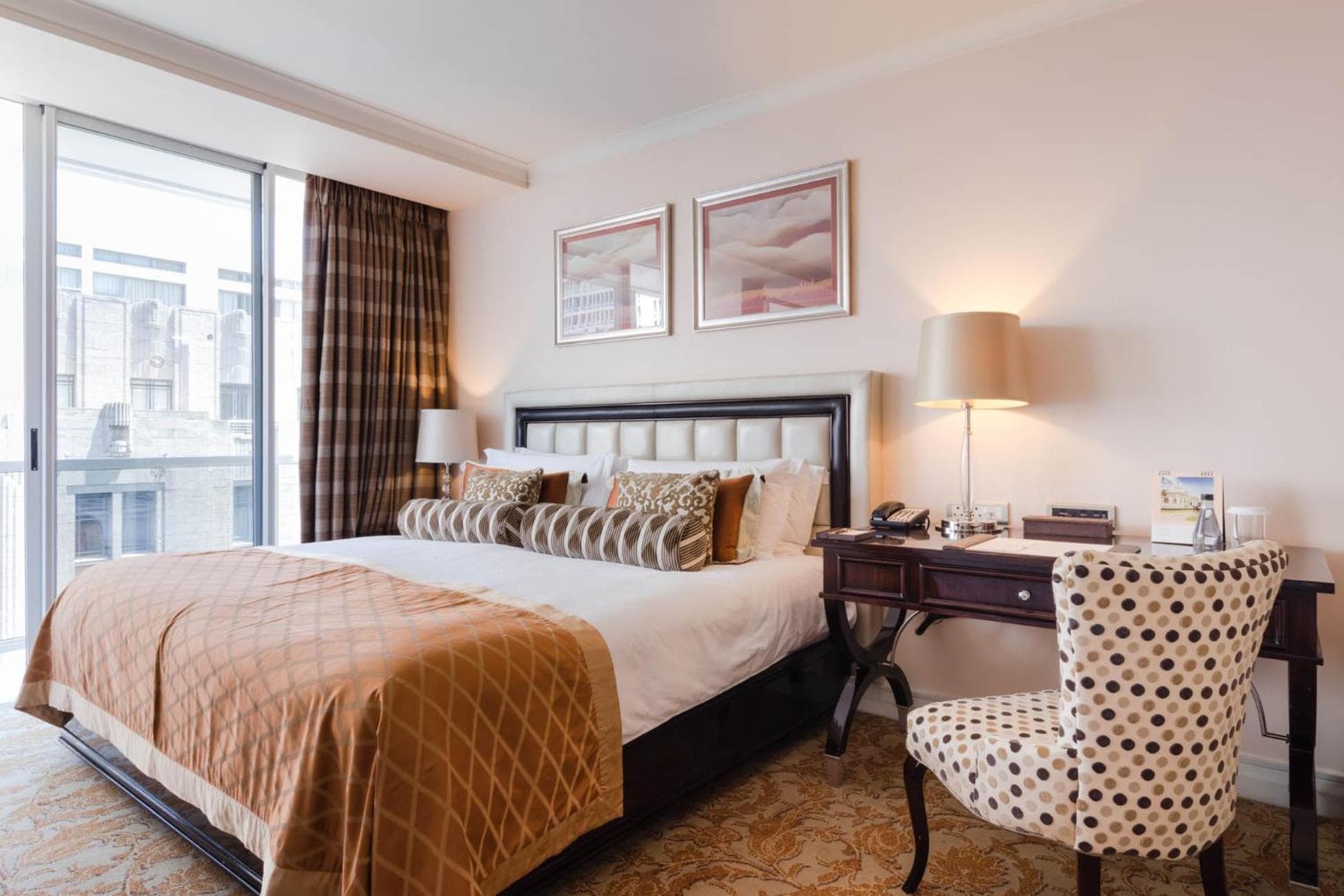 Taj Hotel Cape Town - Taj Residence suites hotel, 1 Wale Street The Taj Cape Town, South Africa — photo 59