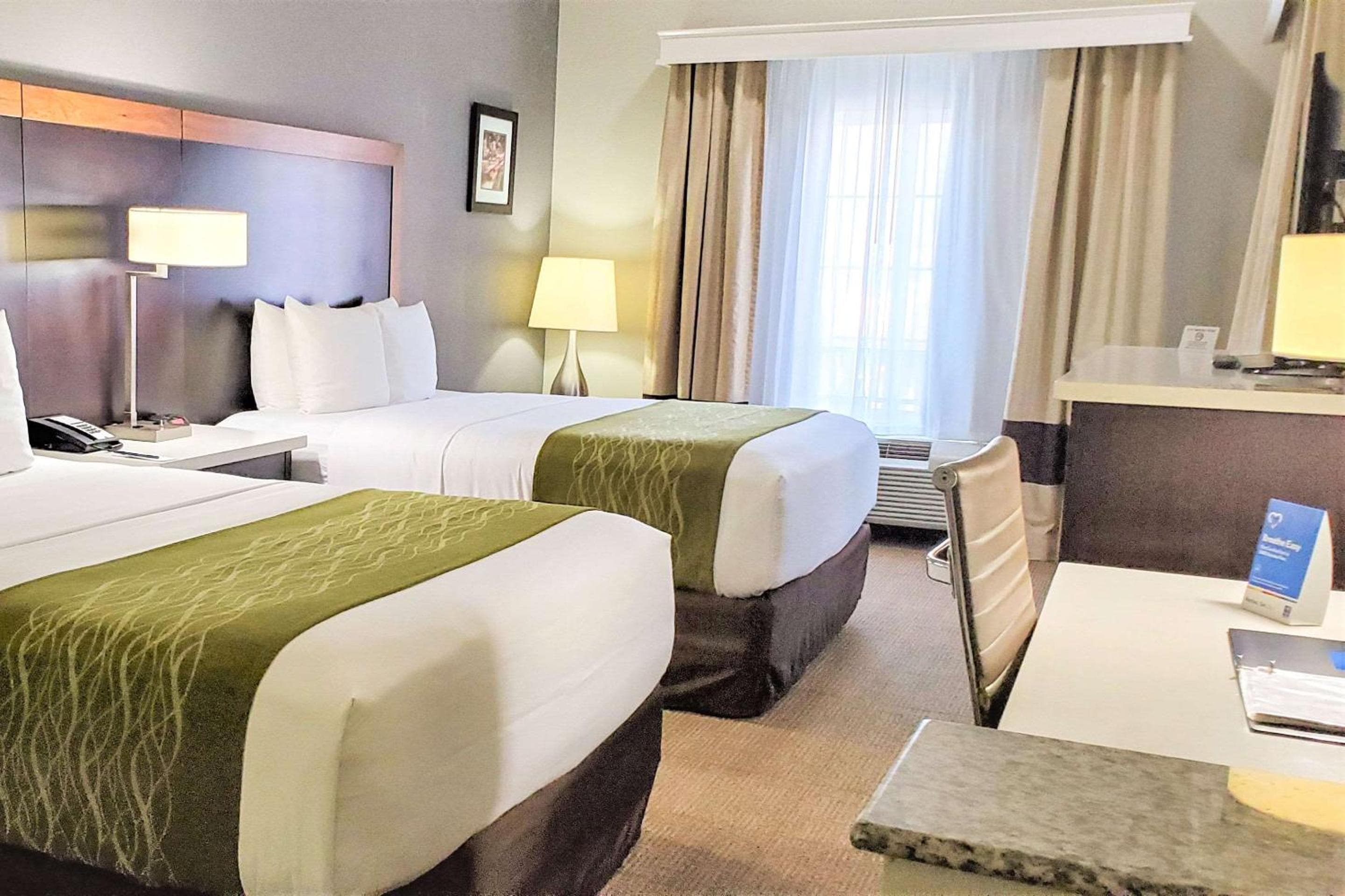 Comfort Inn & Suites cerca de Universal - North Hollywood - Burbank — 12