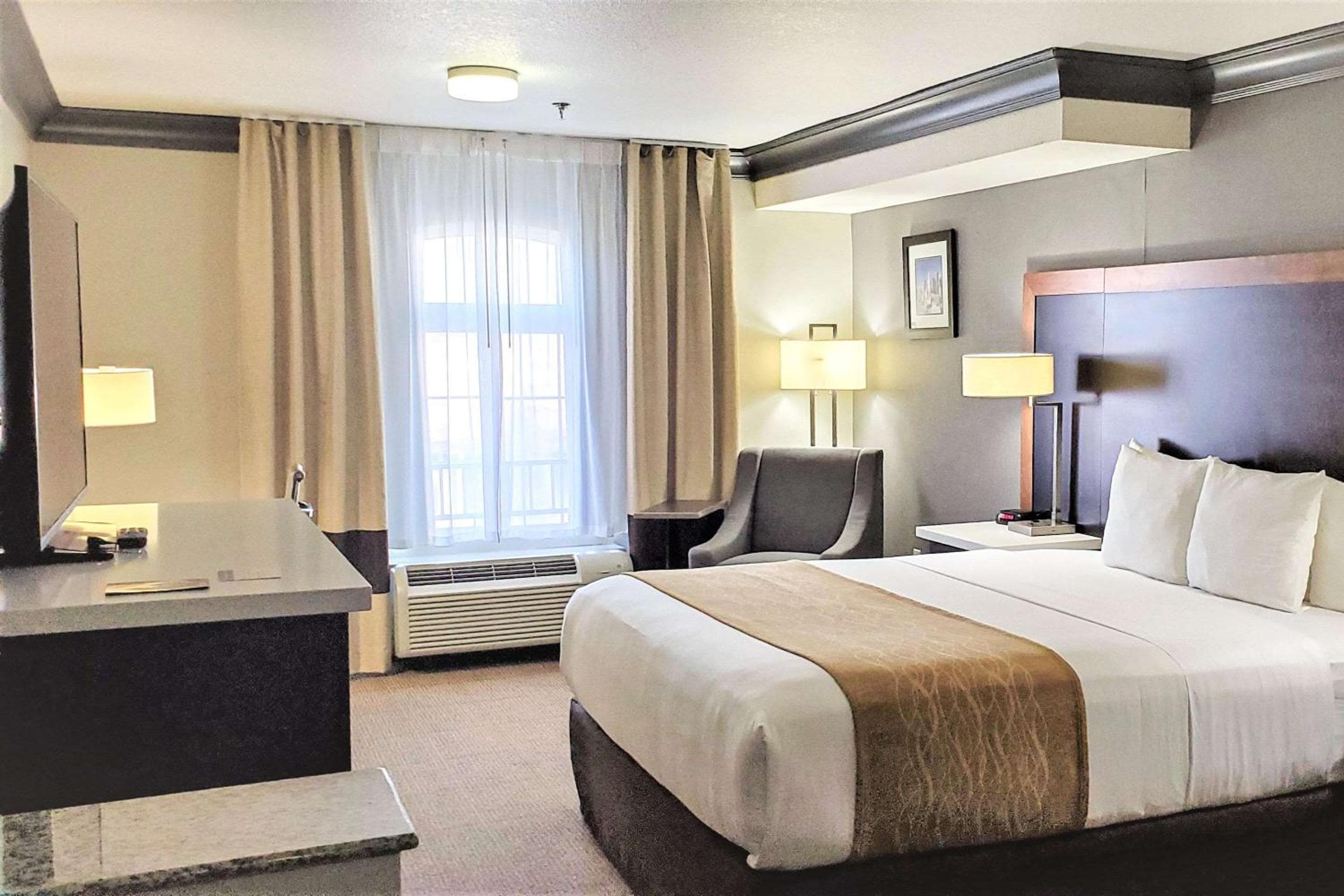 Comfort Inn & Suites cerca de Universal - North Hollywood - Burbank — 27