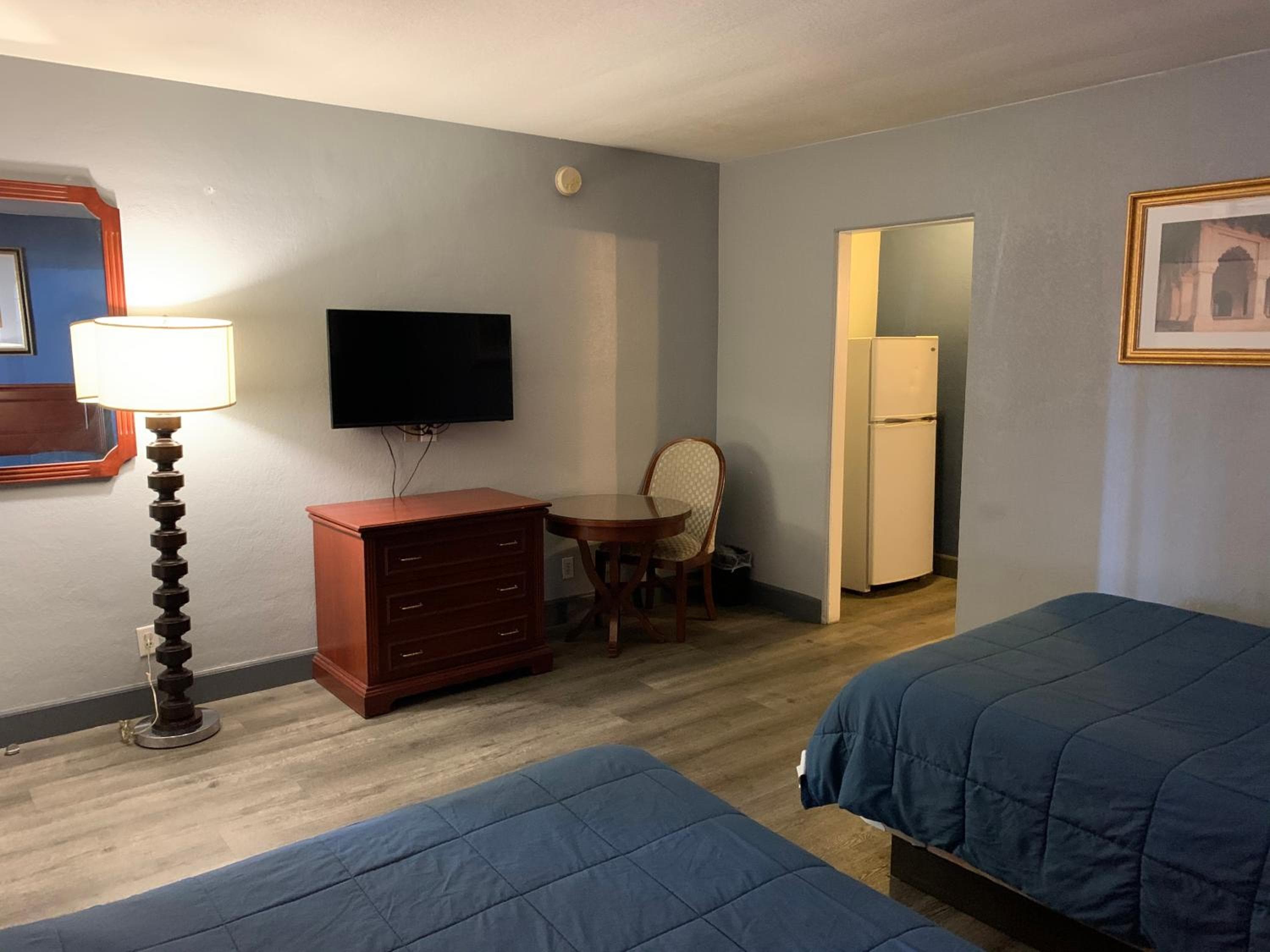 DTLV, a Baymont by Wyndham — 3