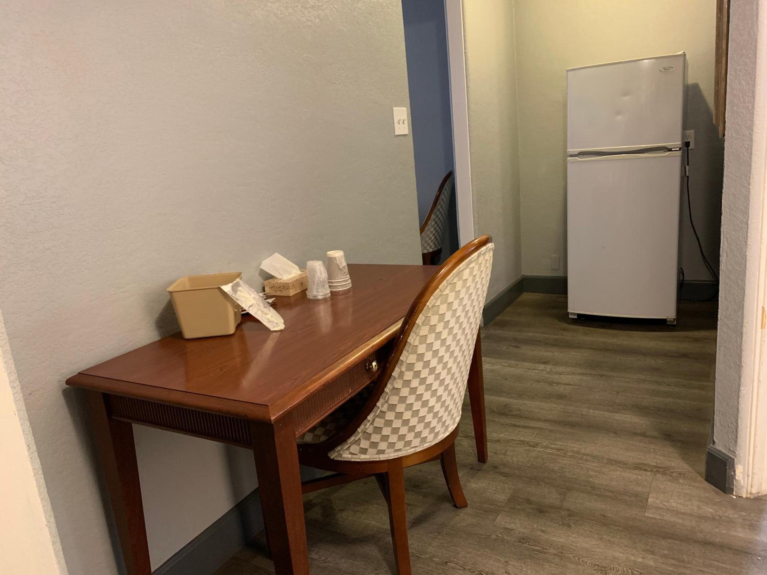DTLV, a Baymont by Wyndham — 12
