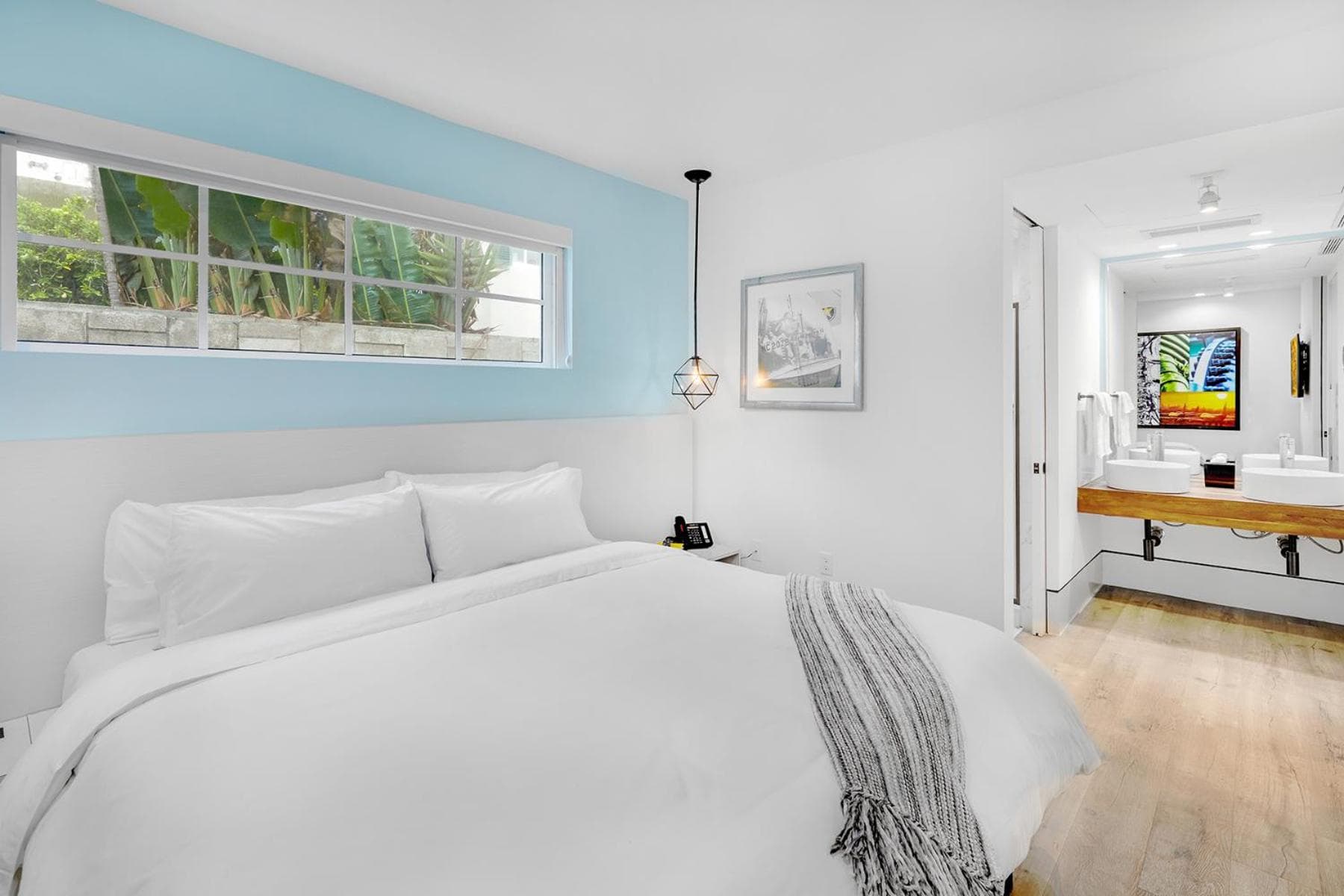 Ocean Treasure Beachside Suites — 26