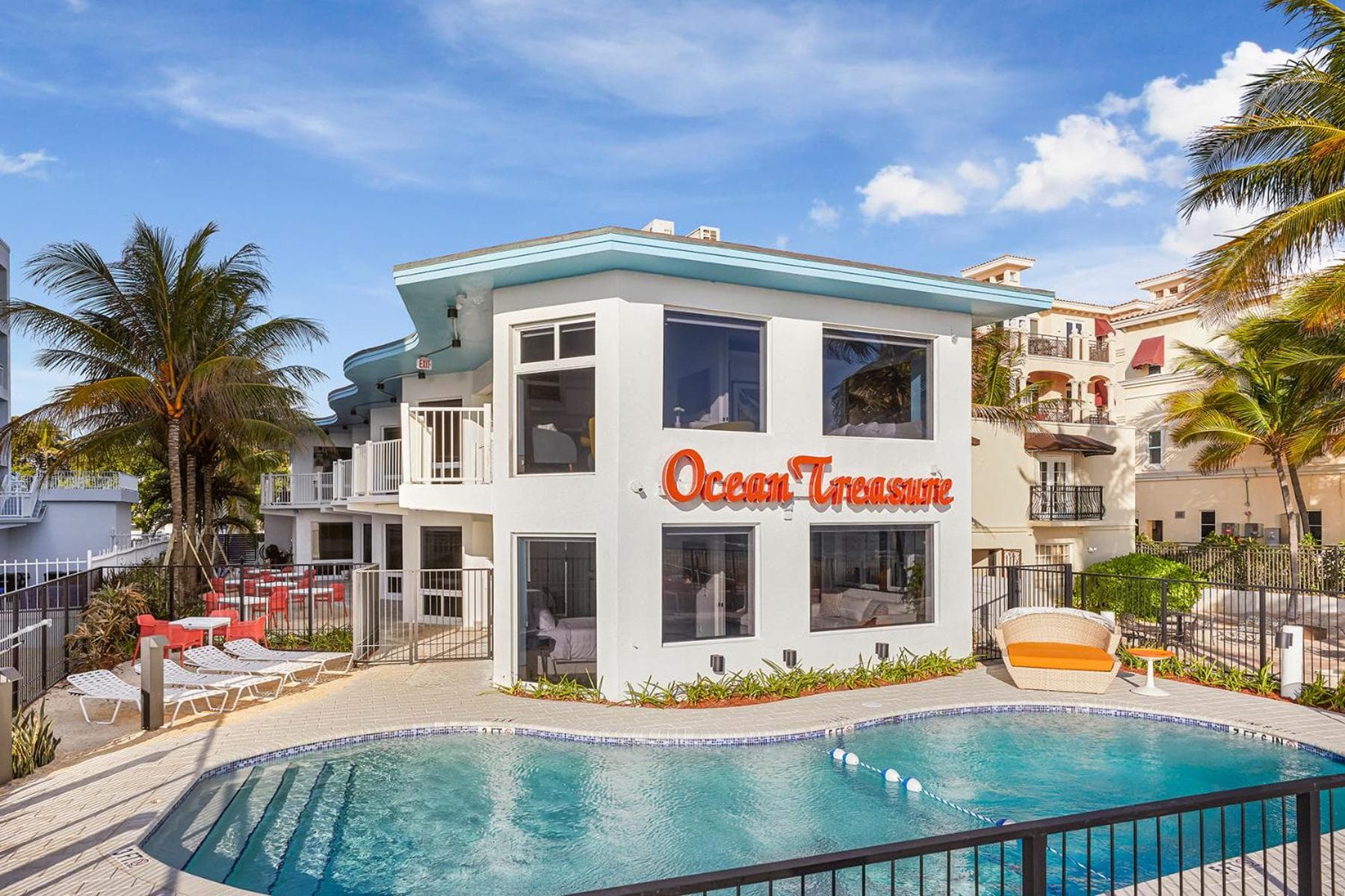 Ocean Treasure Beachside Suites — 1