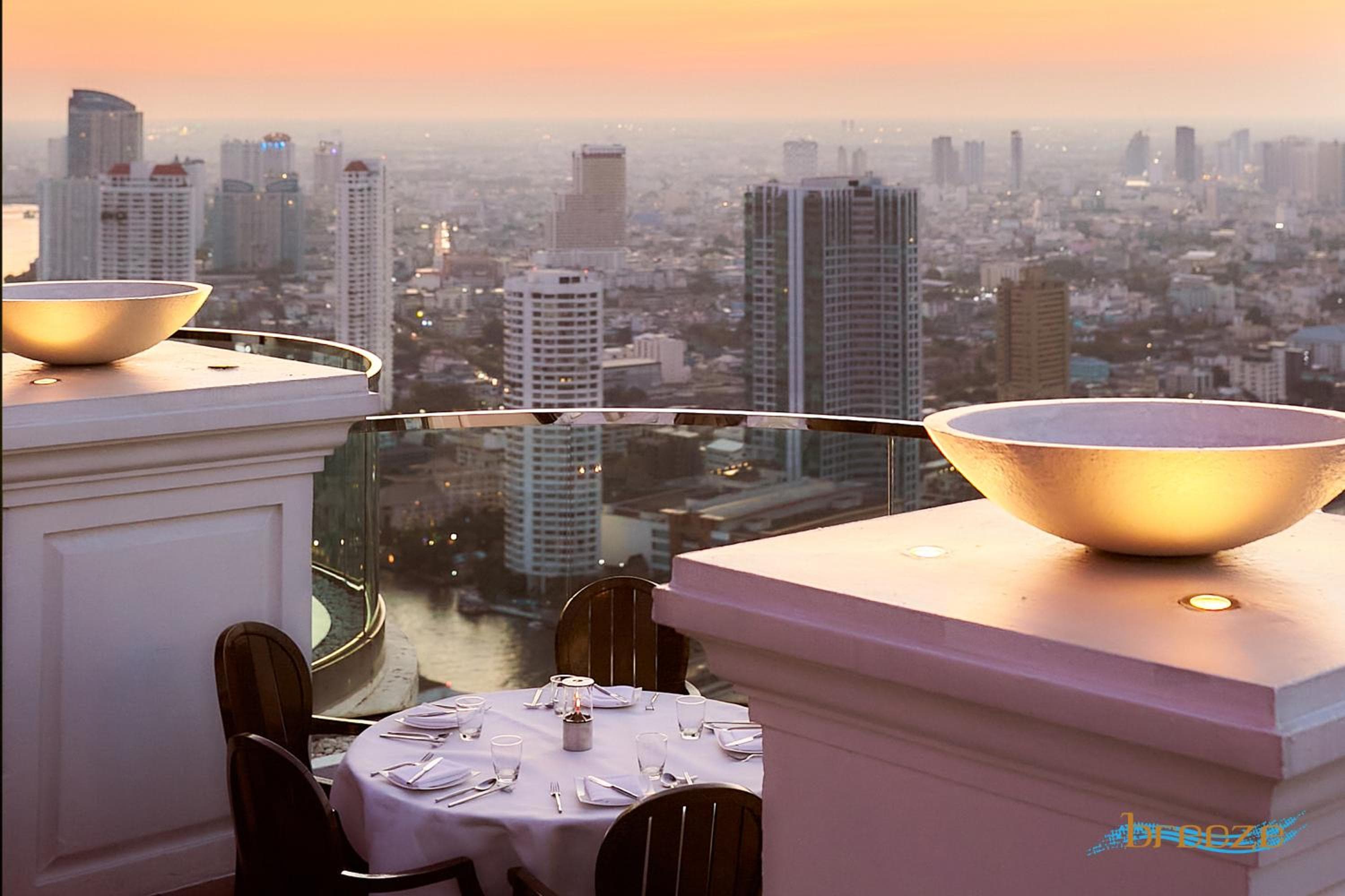 Tower Club at lebua — 22