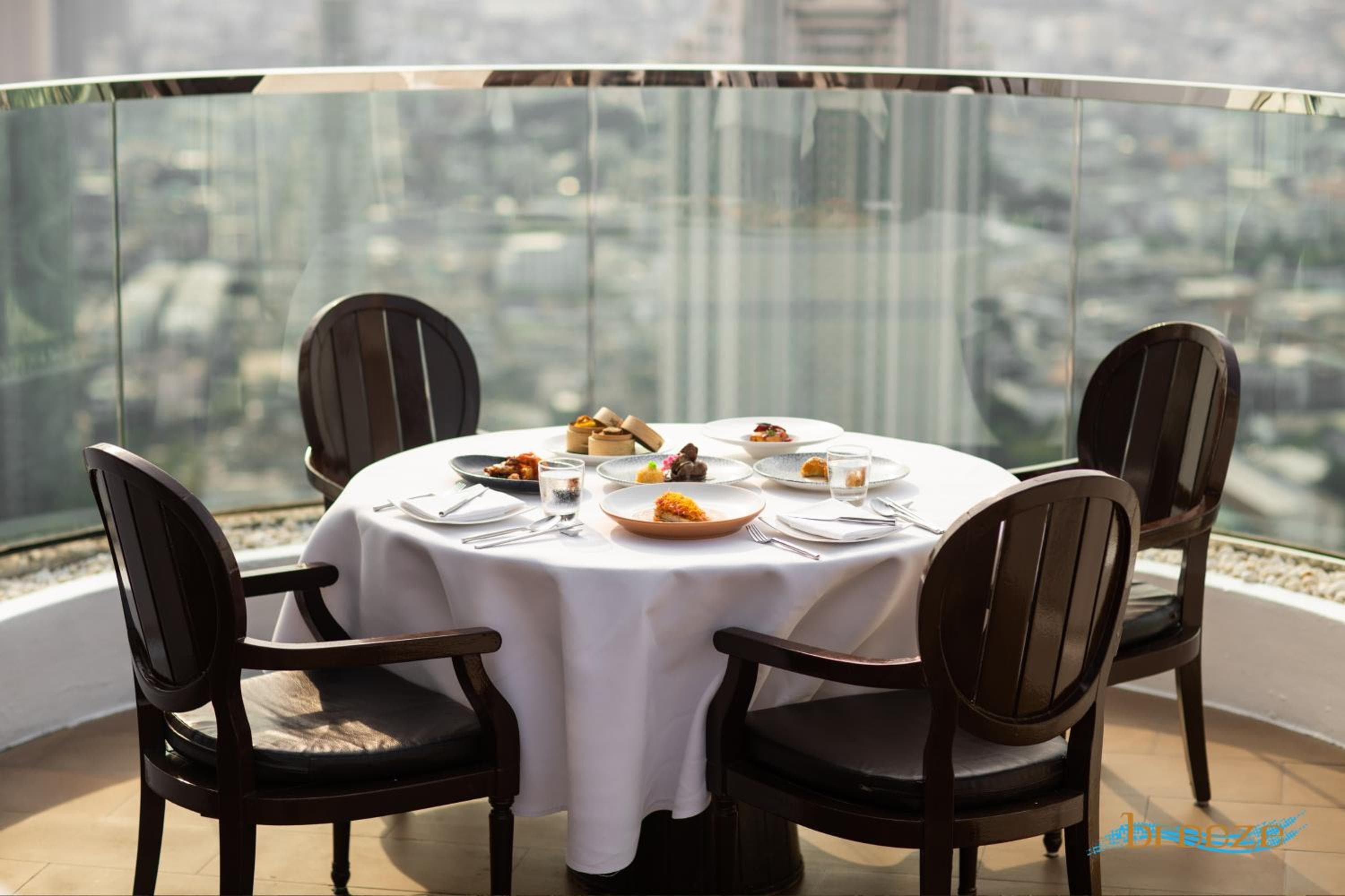 Tower Club at lebua — 21