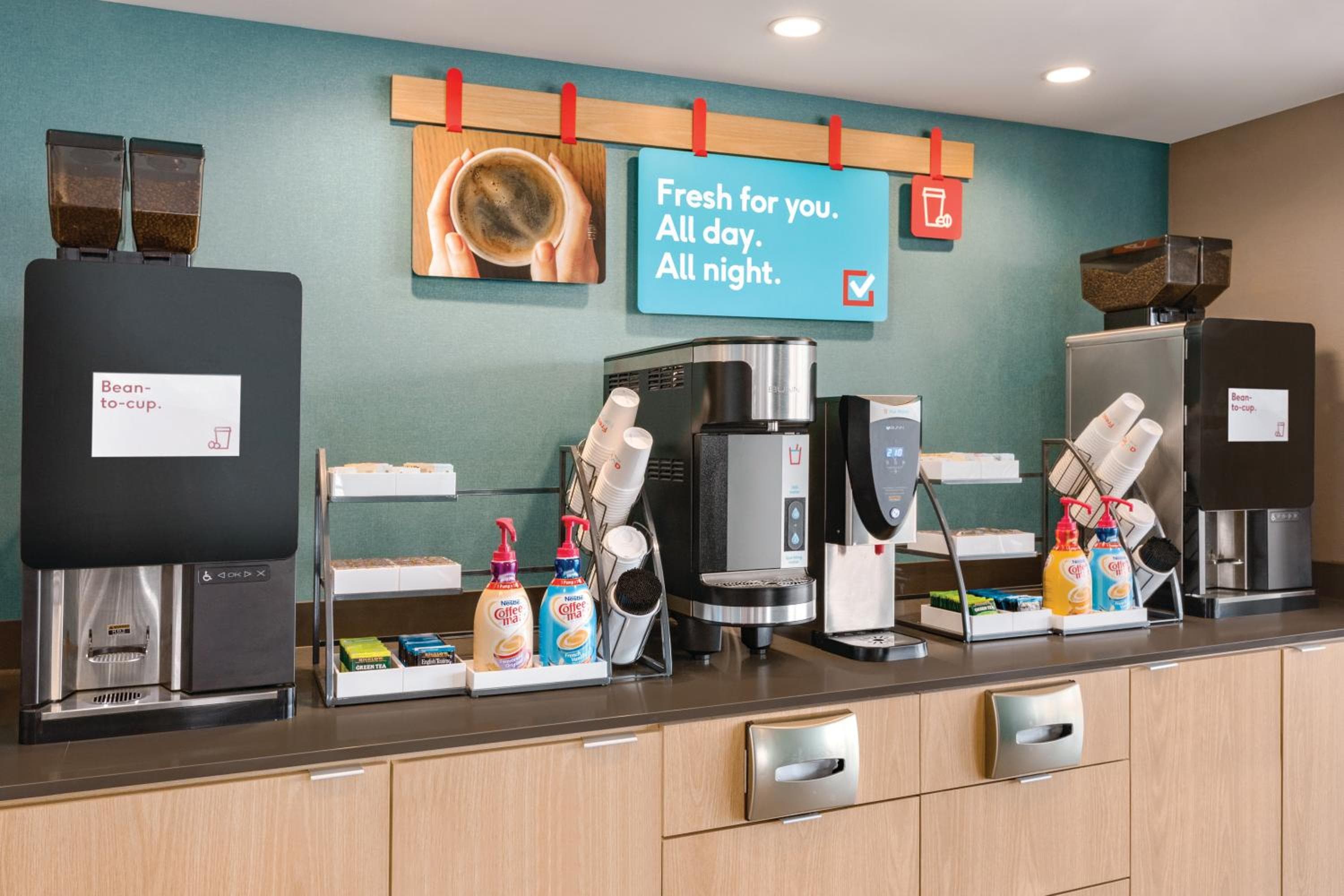 avid hotel - Aeroporto internazionale di Orlando, un hotel IHG — 10