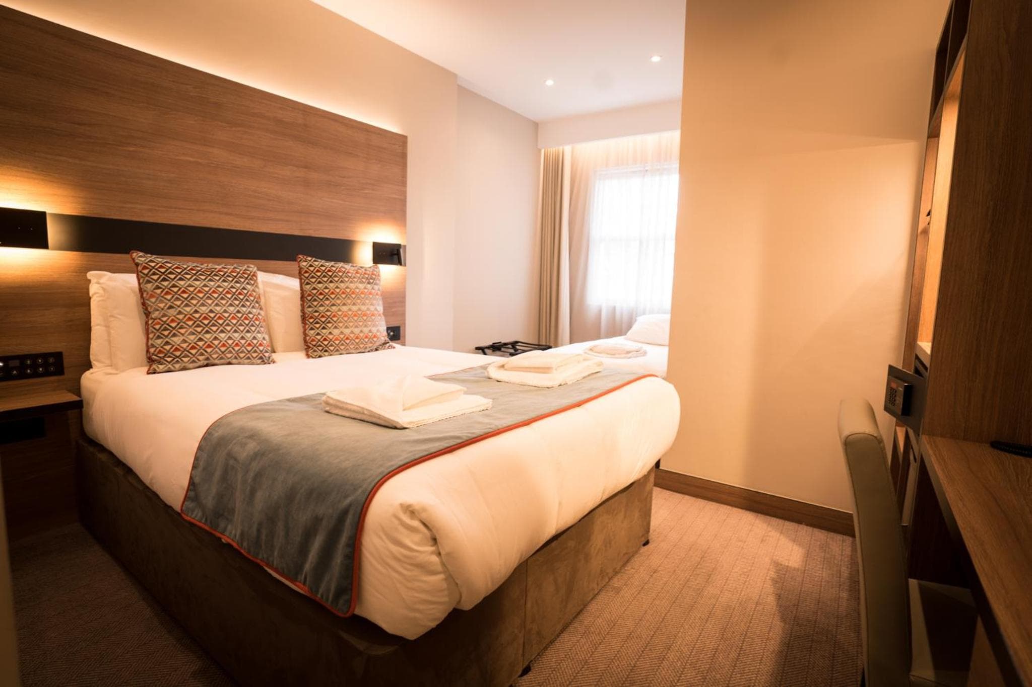 Hotel Kensington — 13