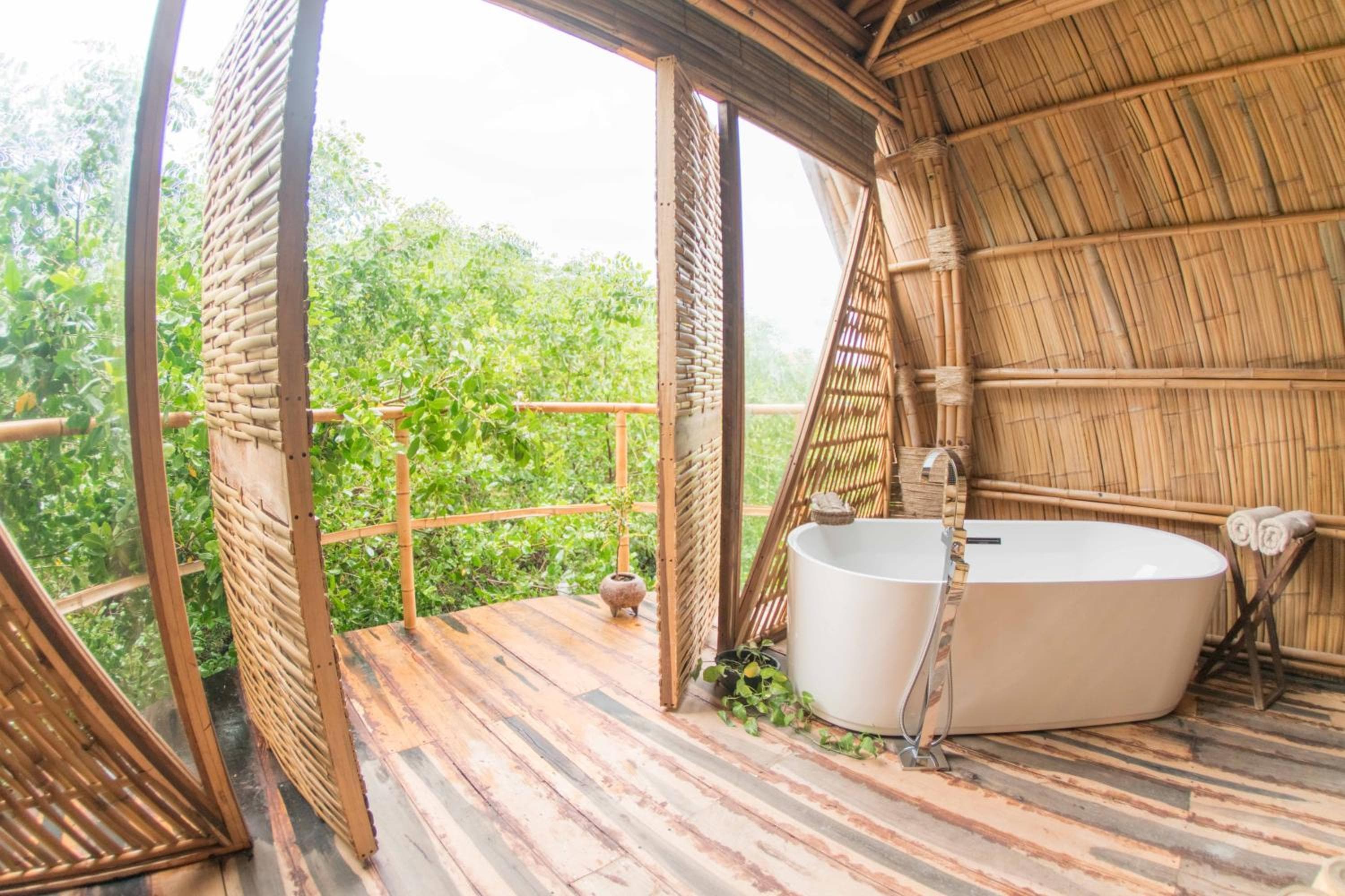 Casas en los árboles y cabañas de Mamasan — 26