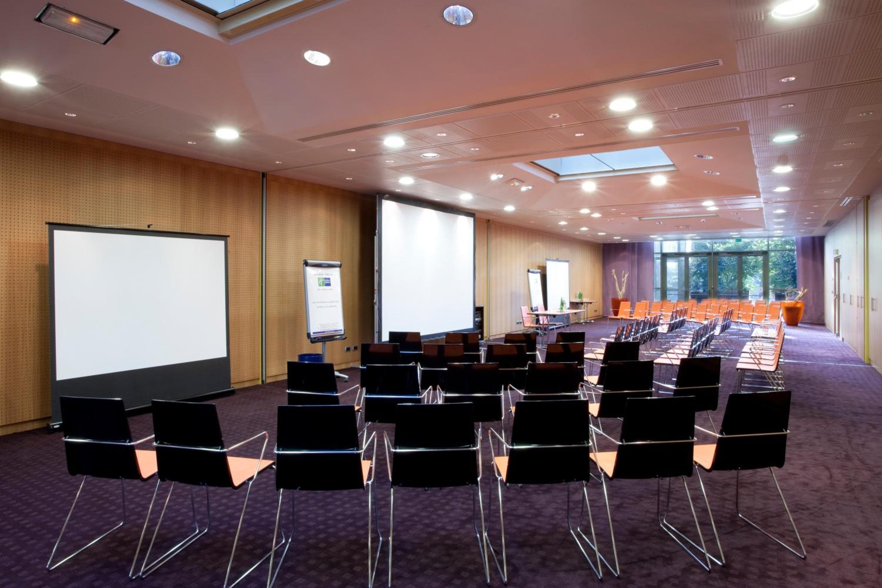 Holiday Inn Express Parigi-Canal De La Villette, un hotel IHG — 17