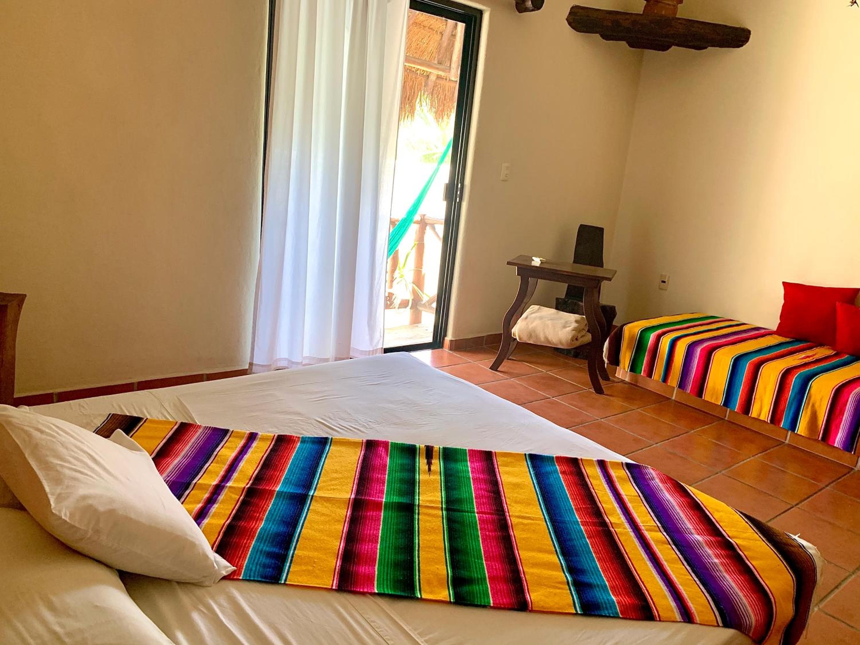 Lo Nuestro Petit Hotel Tulum — 2