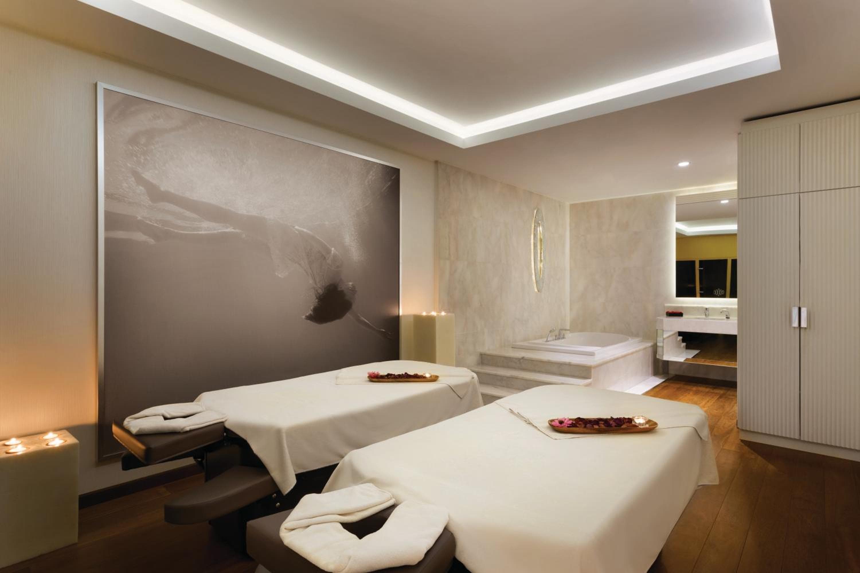 Wyndham Grand Istanbul Kalamış Marina Hotel — 15