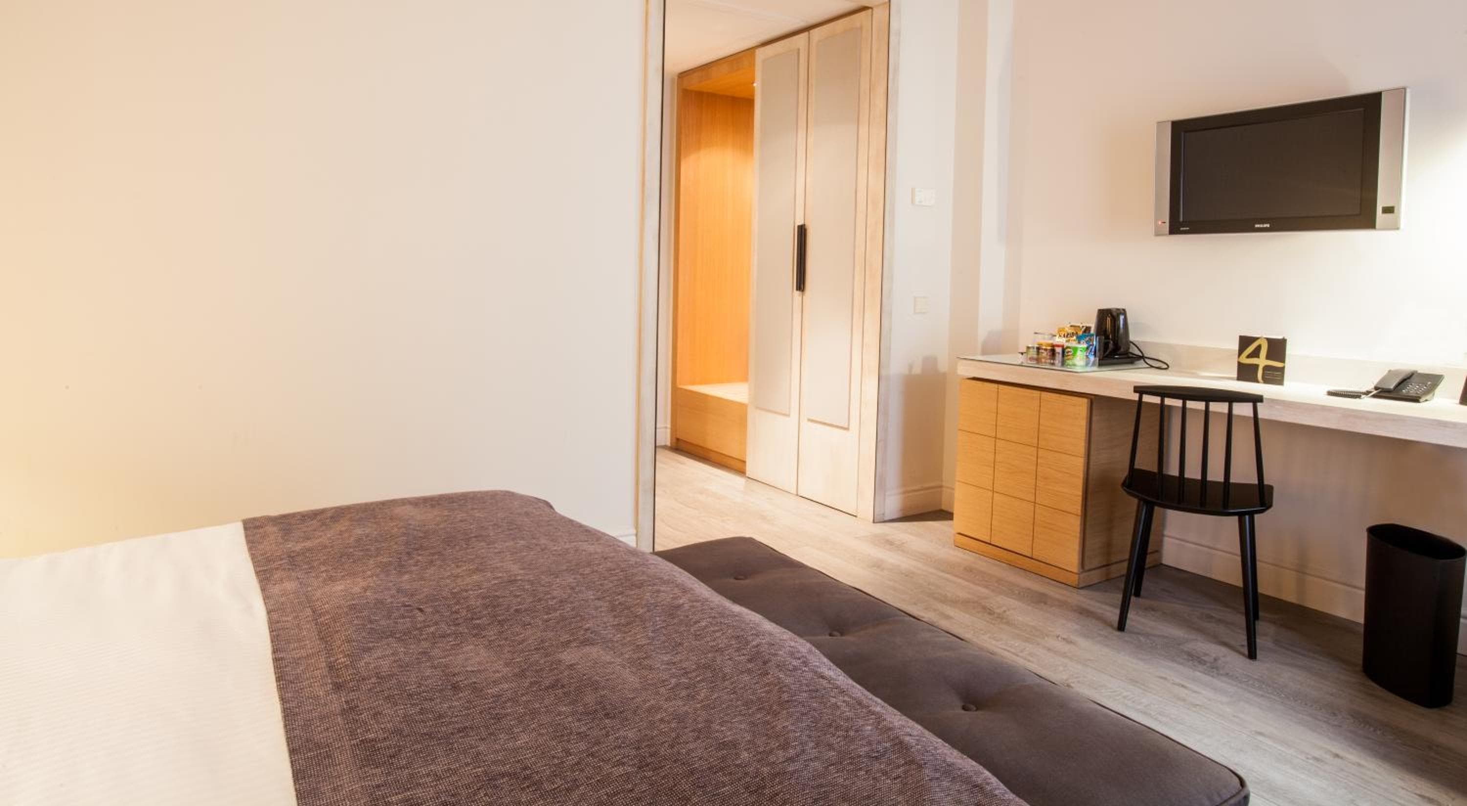 Hotel Cattedrale di Barcellona — 11