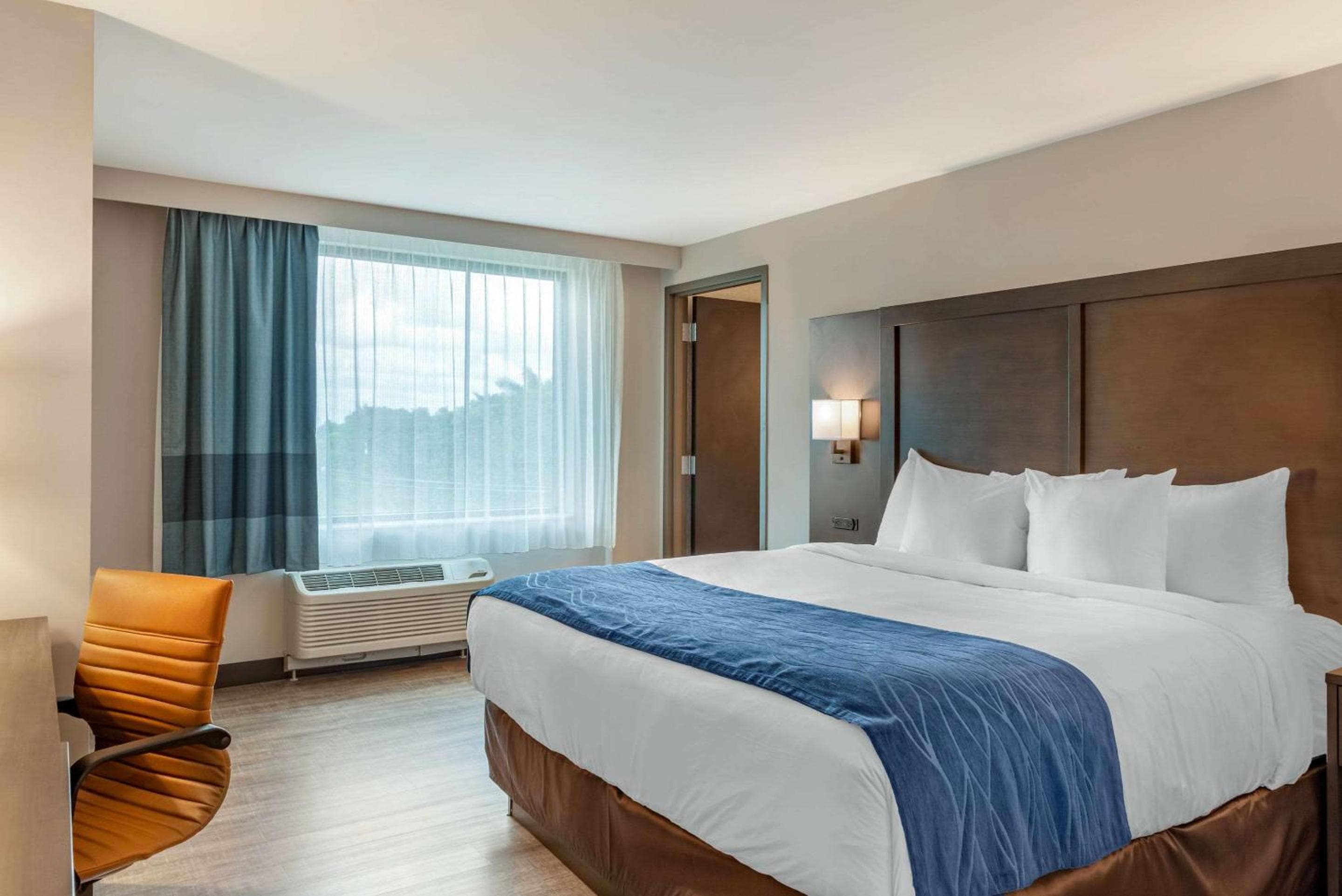 Comfort Inn & Suites Miami International Airport — 22