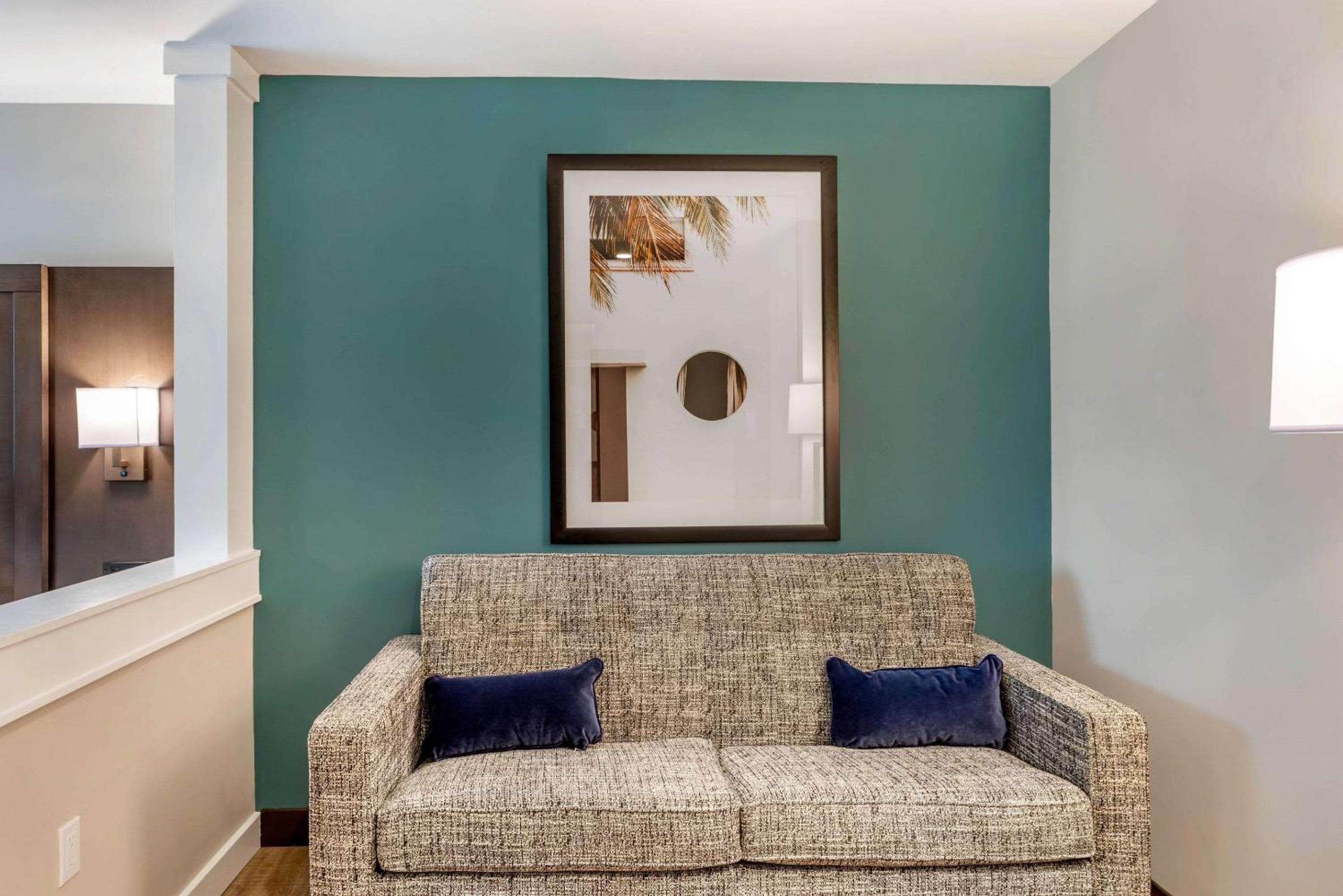 Comfort Inn & Suites Miami International Airport — 24