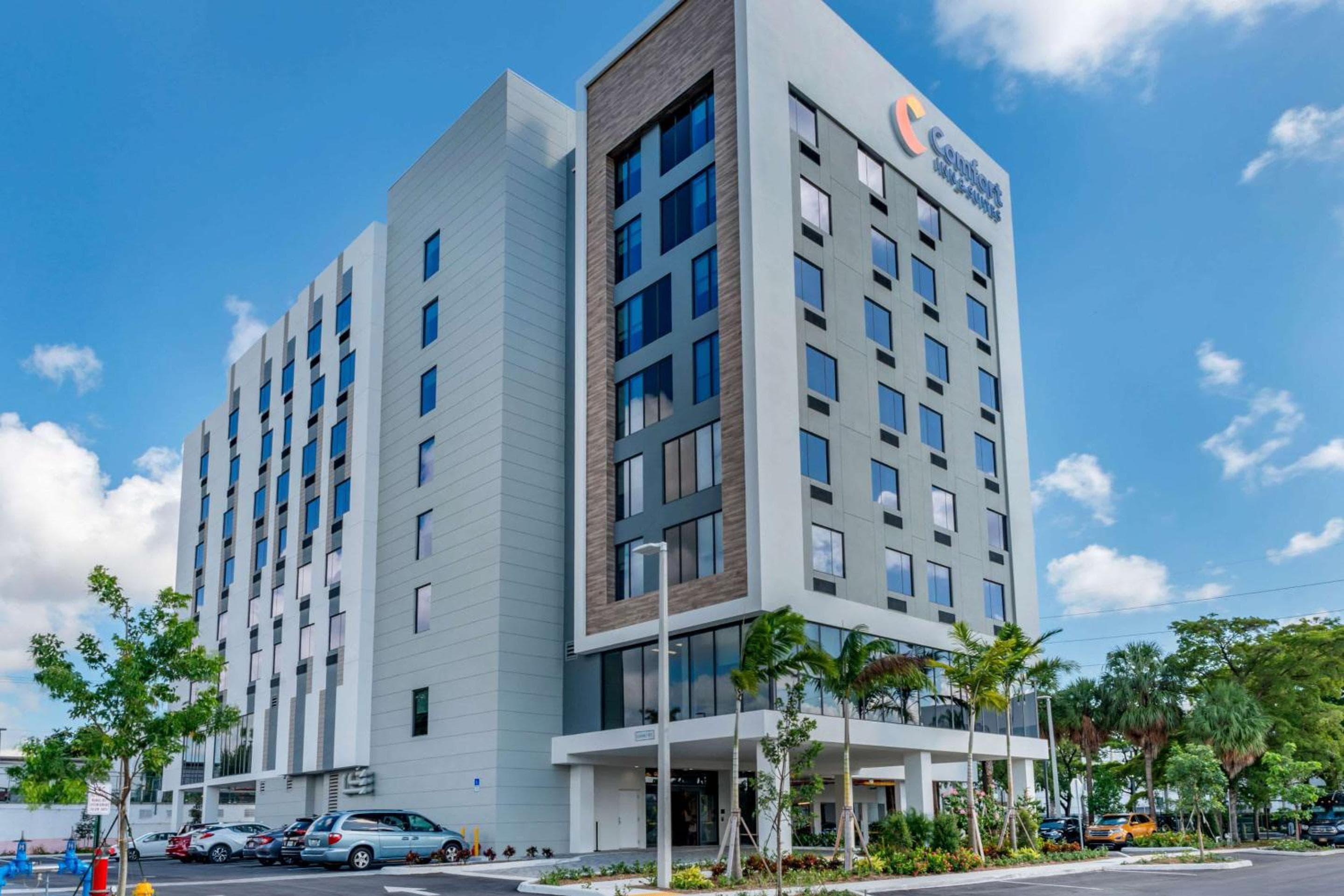 Comfort Inn & Suites Miami International Airport — 2