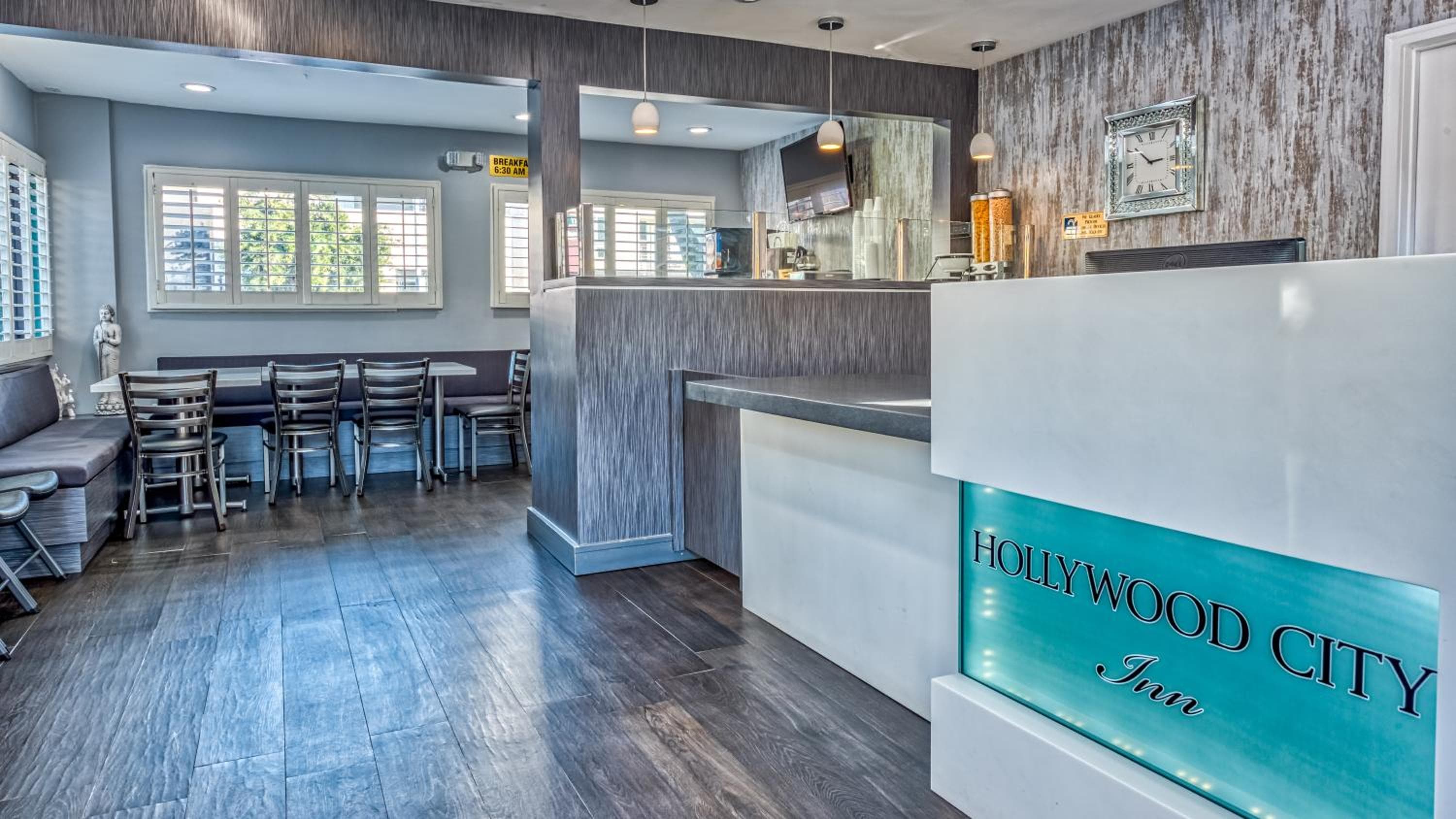 Hollywood City Inn — 16