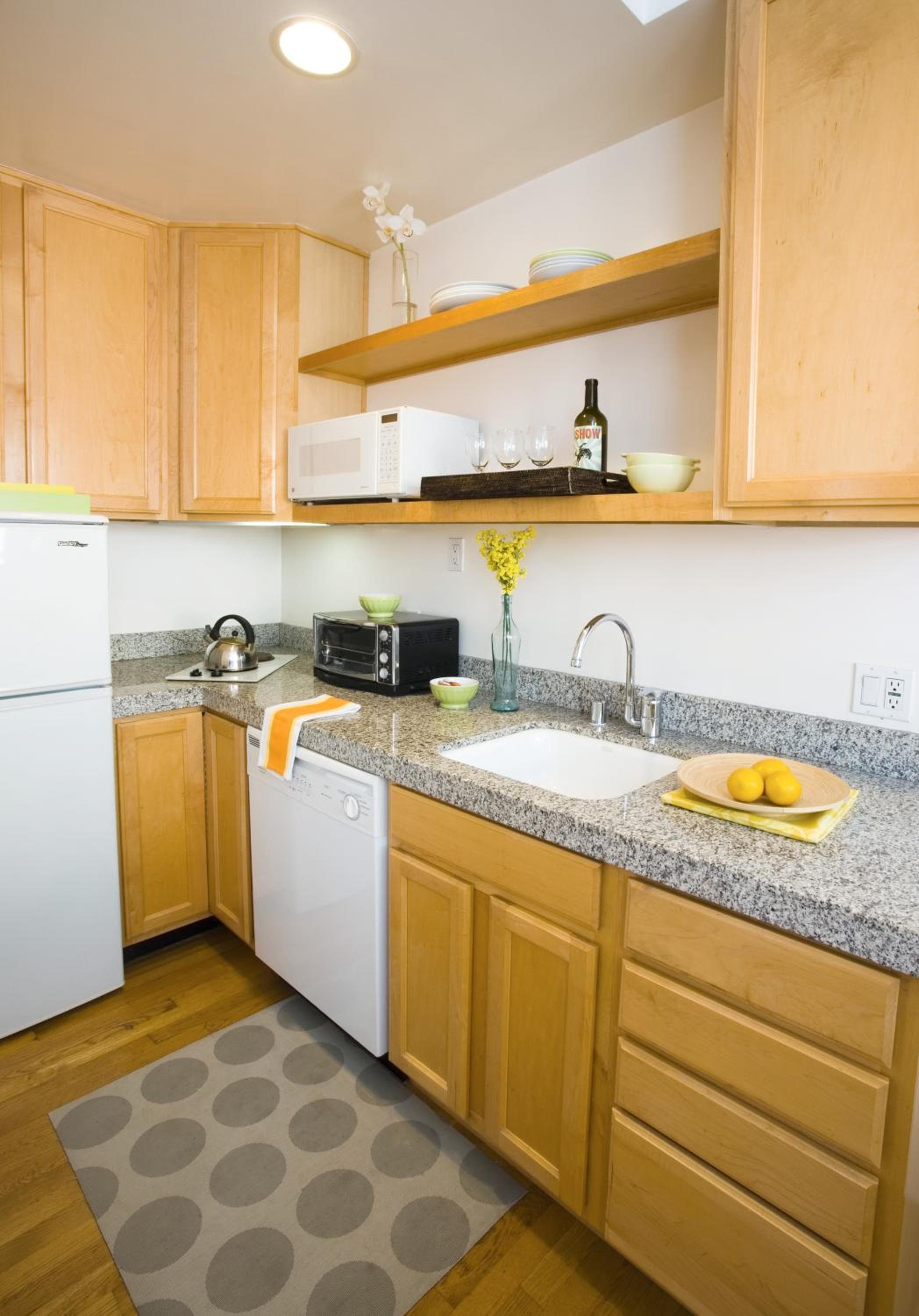 Venice Suites — 16