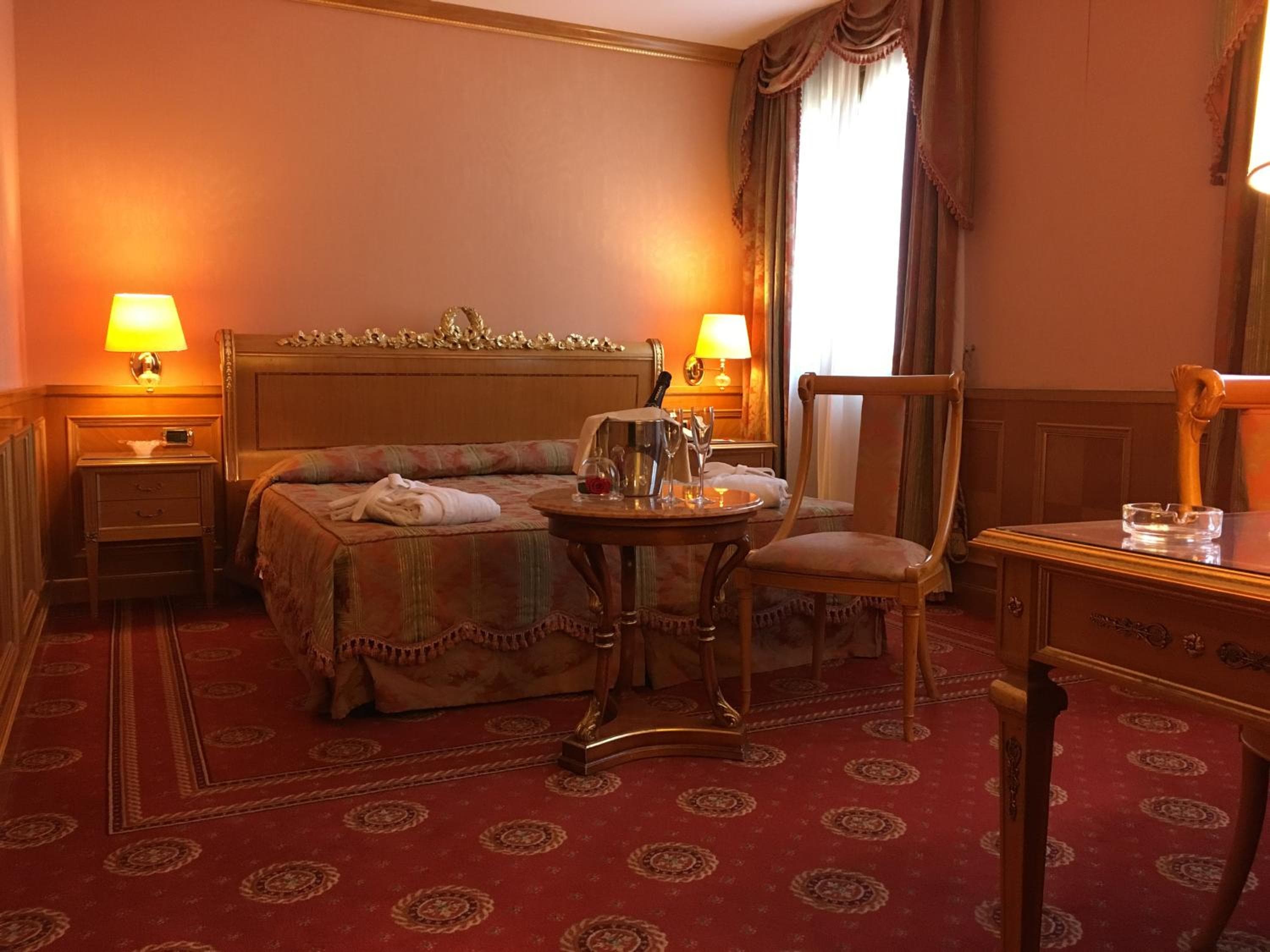 Andreola Central Hotel — 14