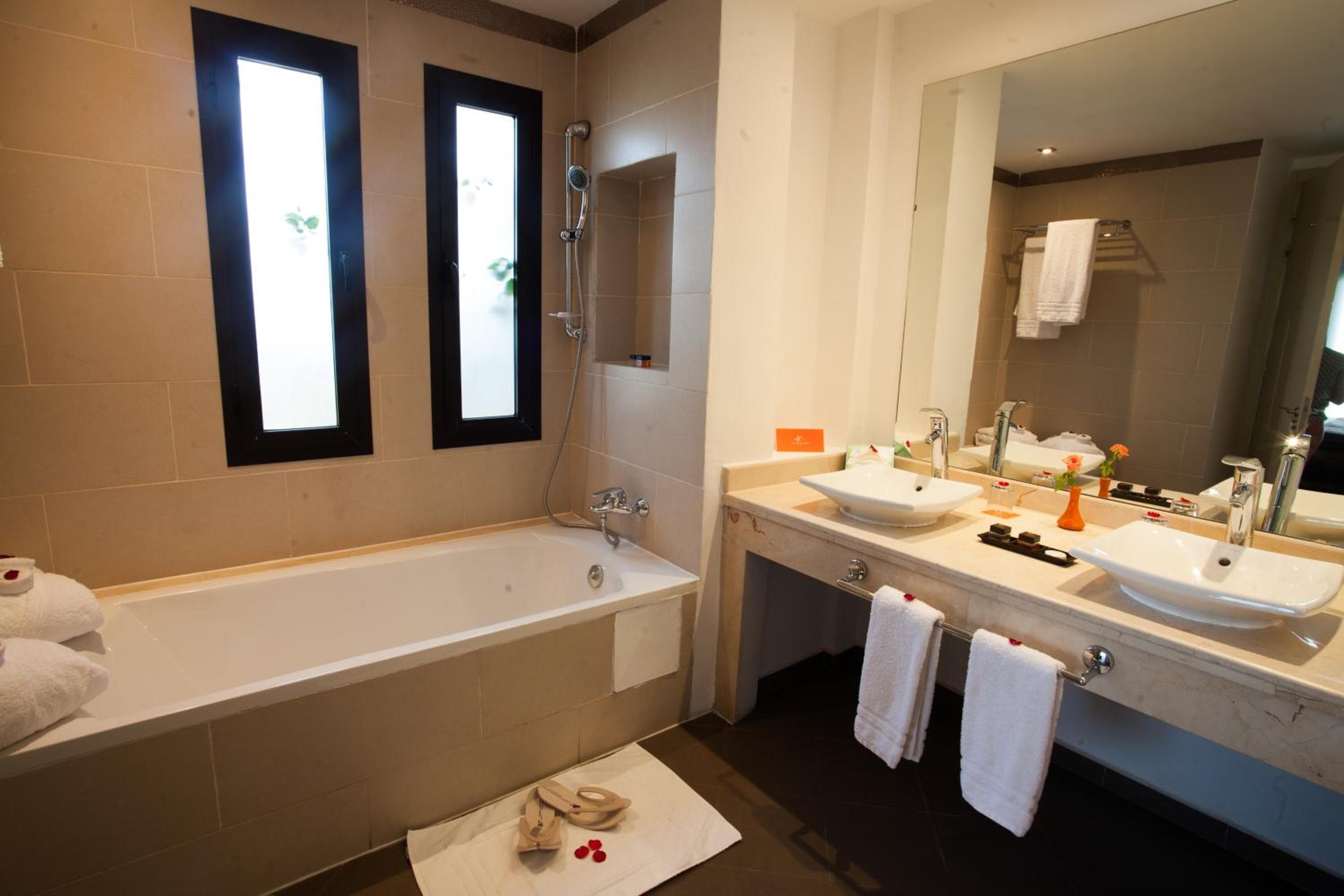 Kenzi Club Agdal Medina - All Inclusive hotel, Avenue Mohamed VI Zone Touristique Agdal, Marrakech, Morocco — photo 12