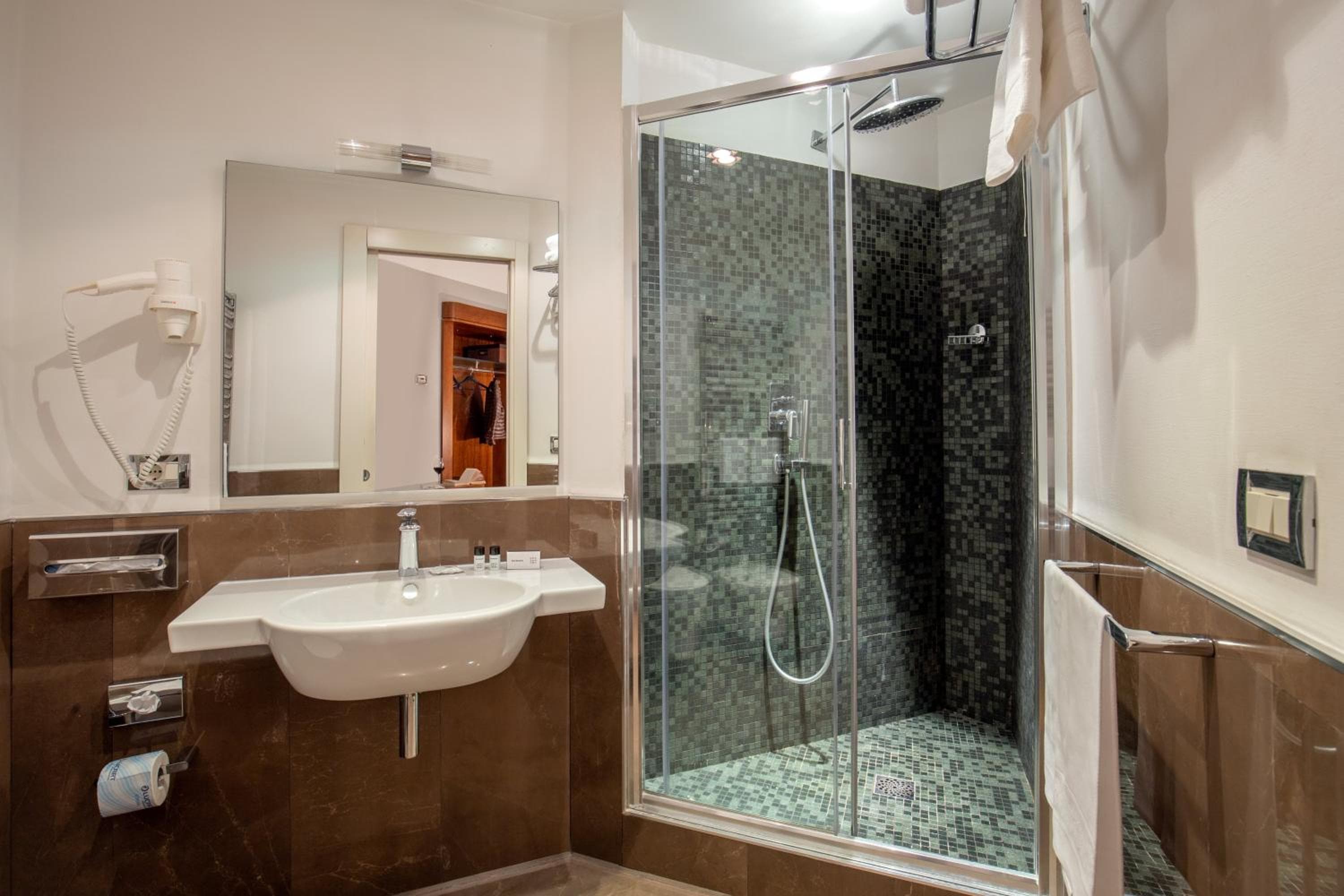 Best Western Hotel Astrid — 9