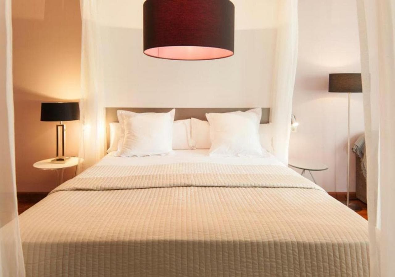BYPILLOW Villa Lorena Adults Recommended — 17