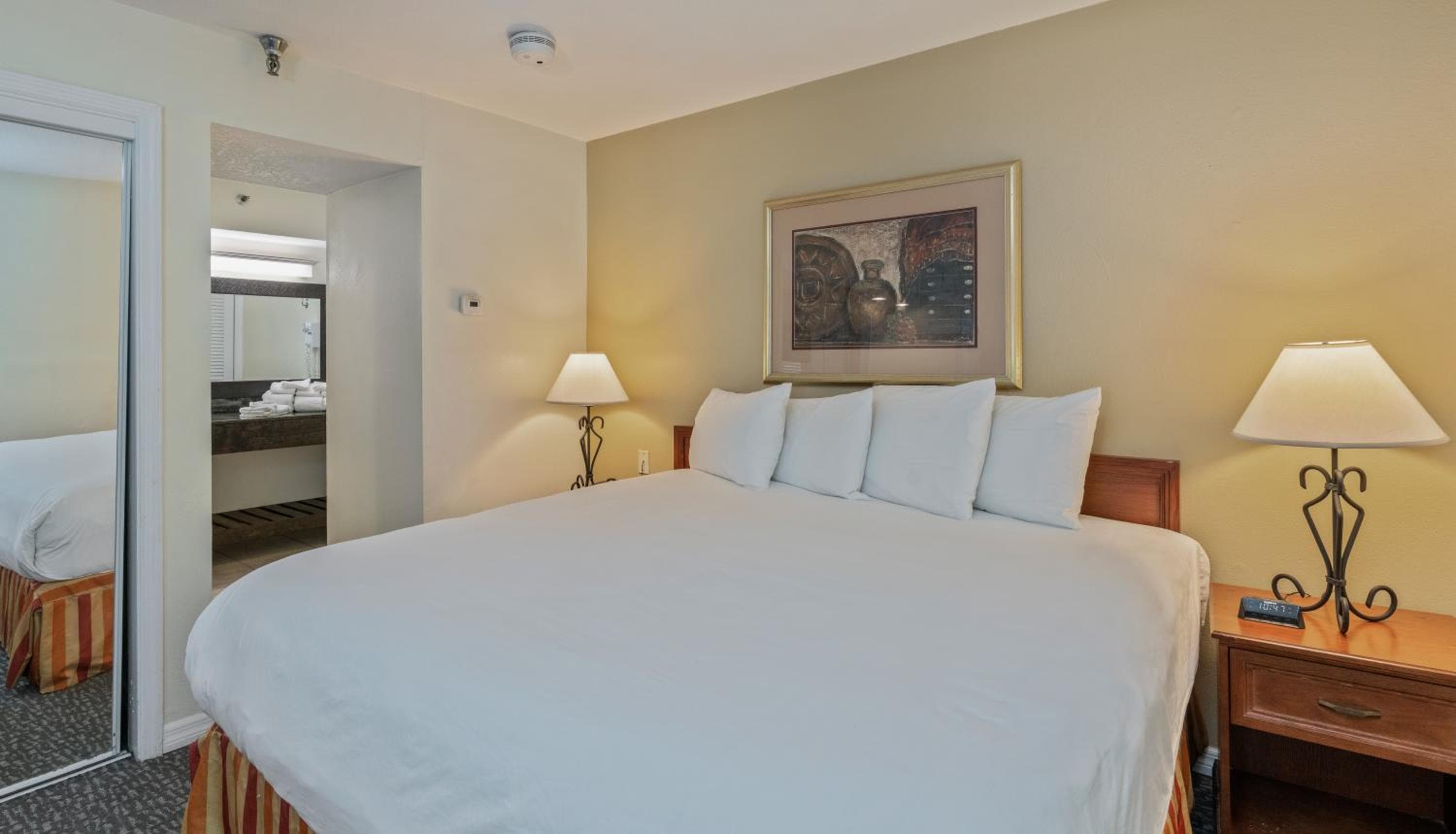 Chase Suite Hotel Rocky Point Tampa — 11