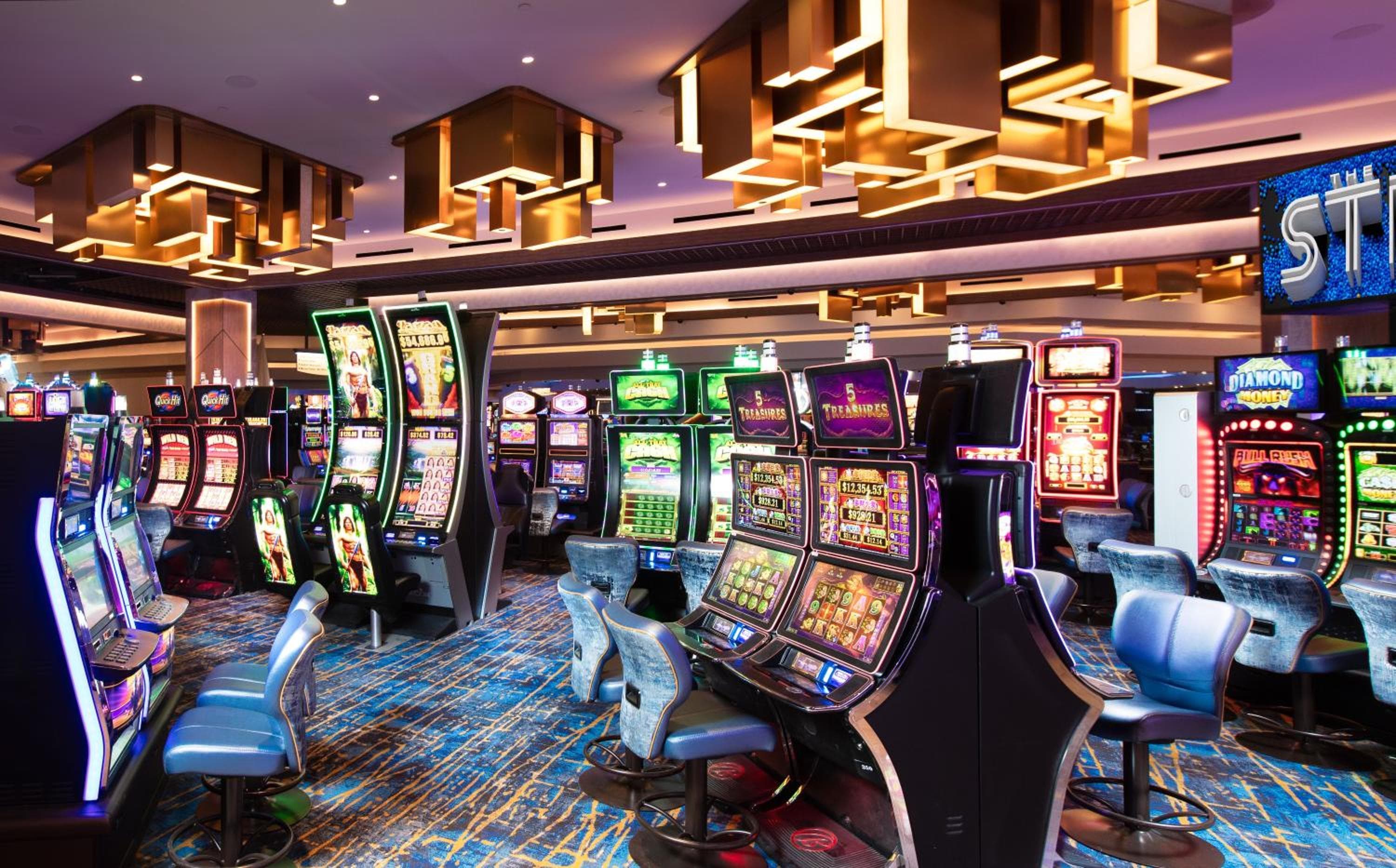 The STRAT Hotel, Casino & Tower — 6