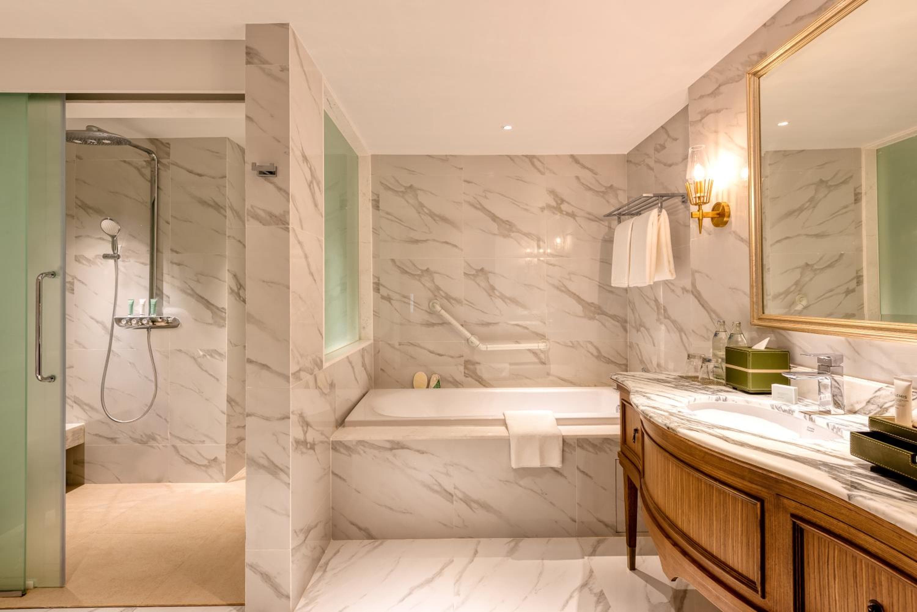 Mövenpick BDMS Wellness Resort Bangkok — 19