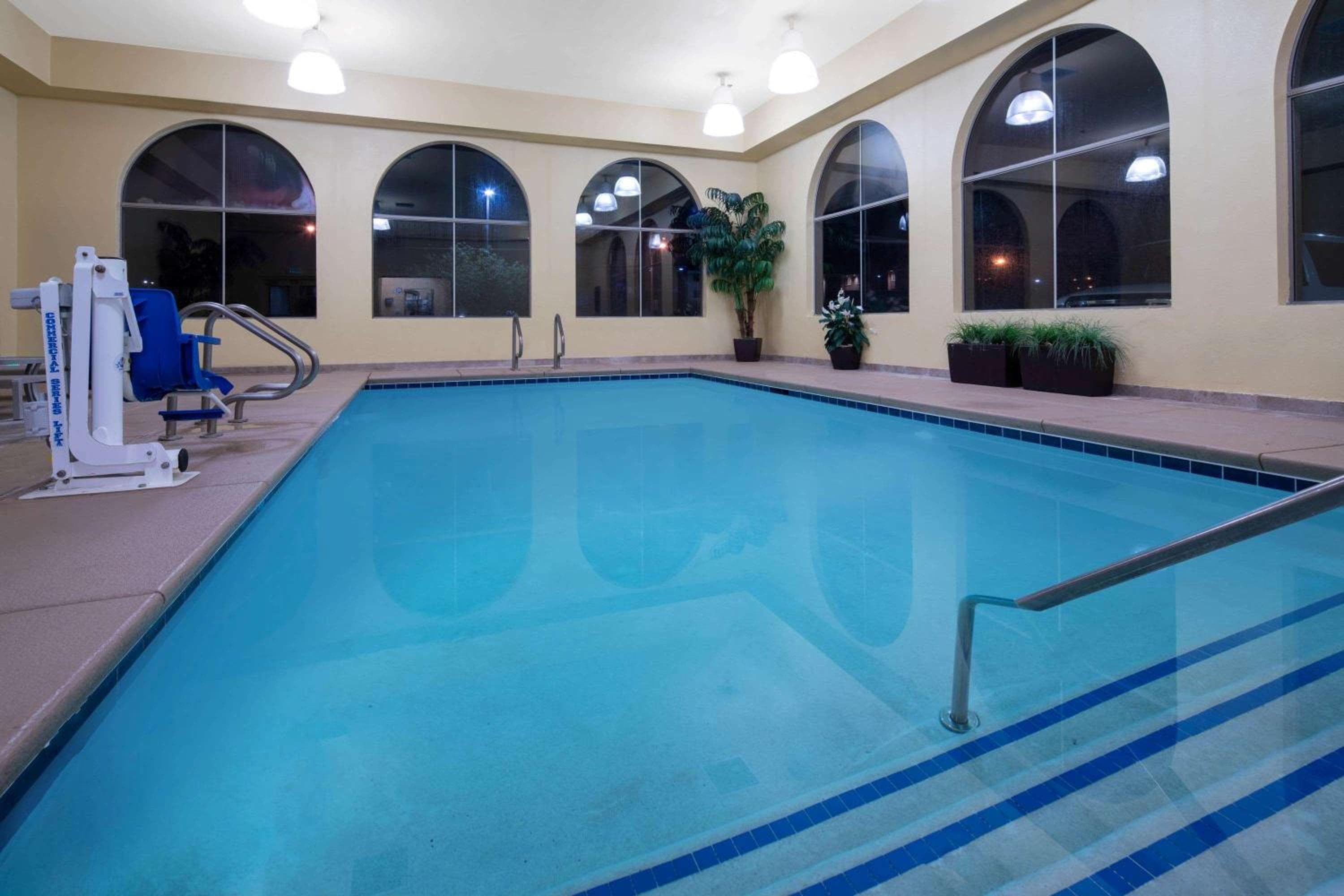 Baymont by Wyndham Las Vegas South Strip — 7