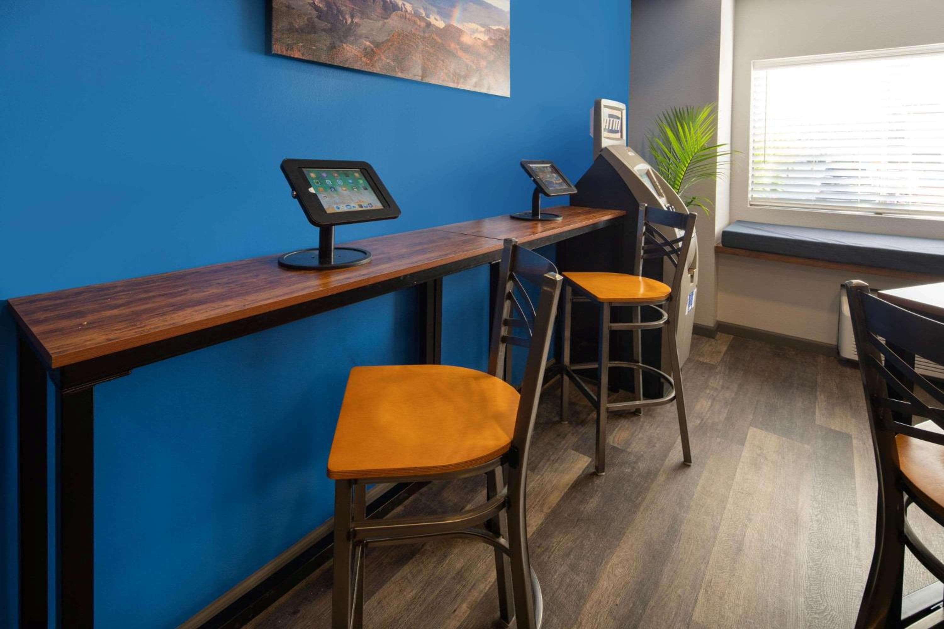 Baymont by Wyndham Las Vegas South Strip — 25