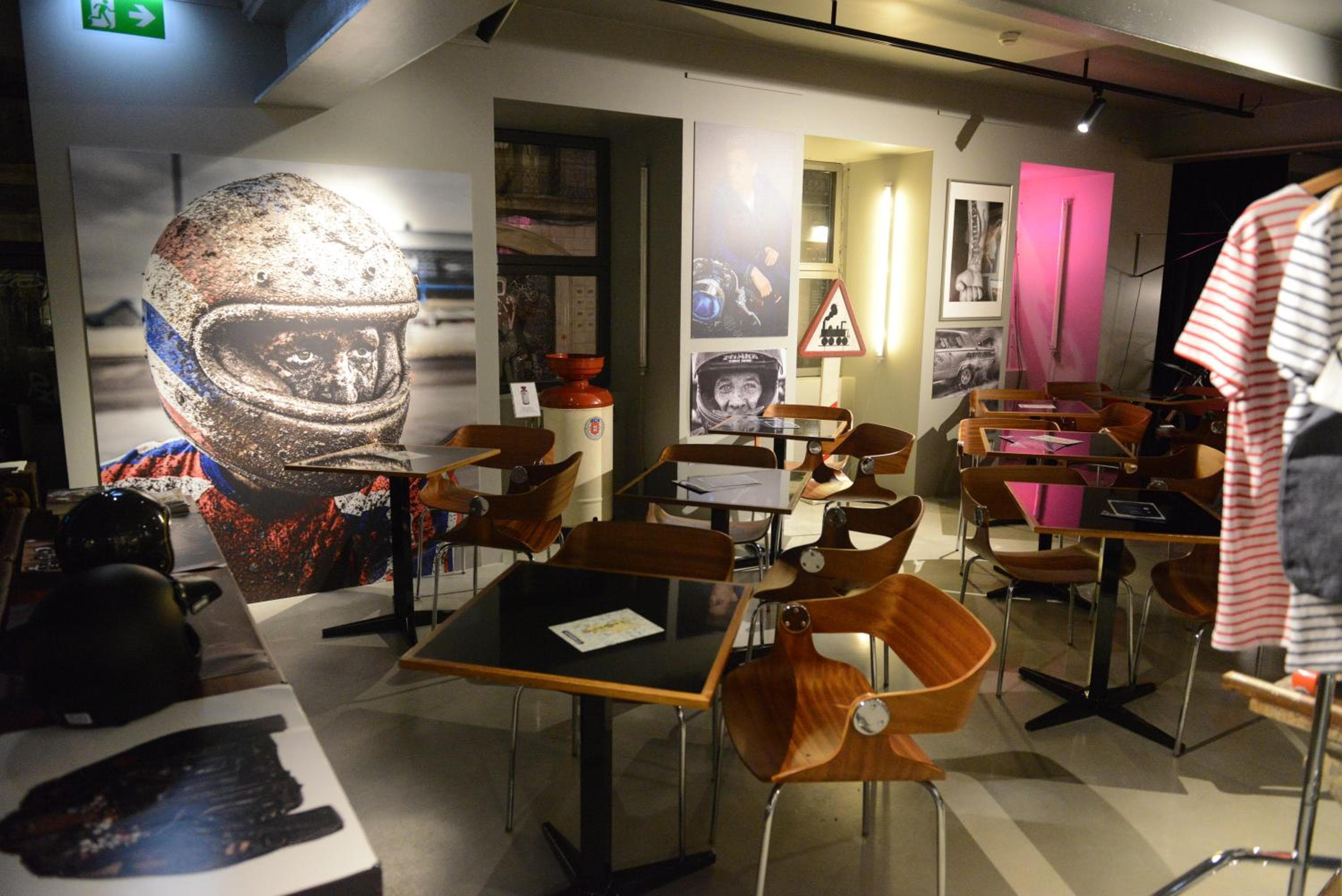 Cultura Cruda Arte & Lofts Bairro Alto — 23