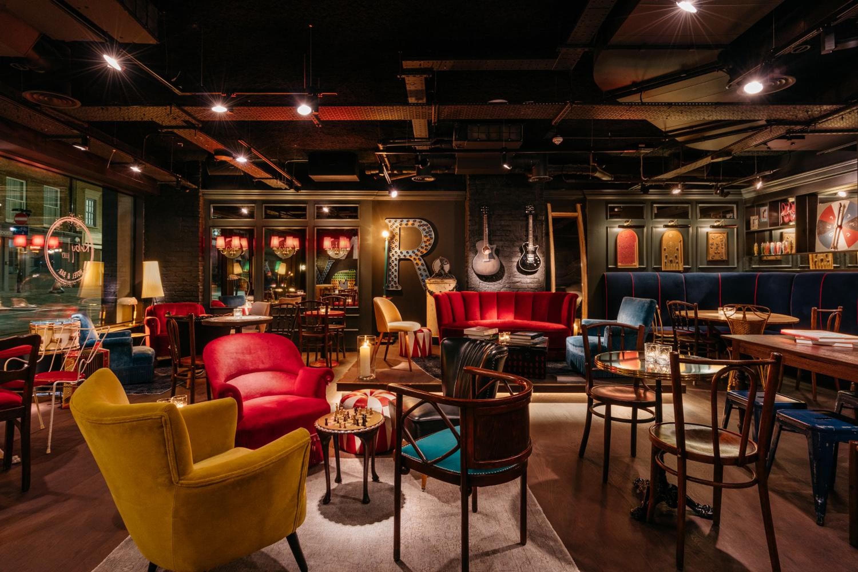 Ruby Lucy Hotel London by IHG — 4