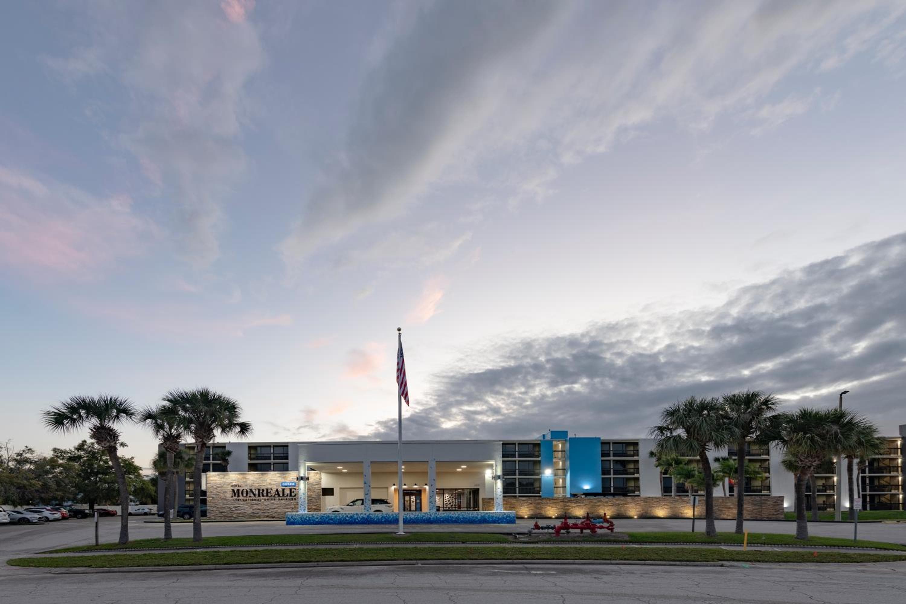 Hotel Monreale Express International Drive Orlando — 27